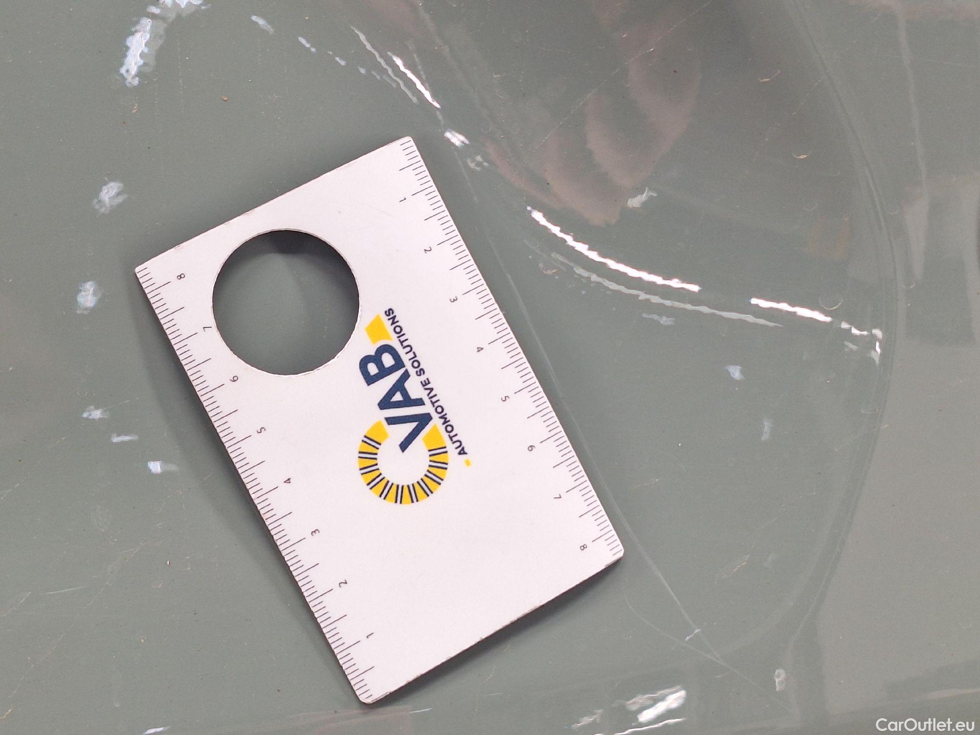  Toyota  RAV4 Toyota,  '18, Toyota  2.5 Hybrid Lithium 4x4 Premium Plus CV #18