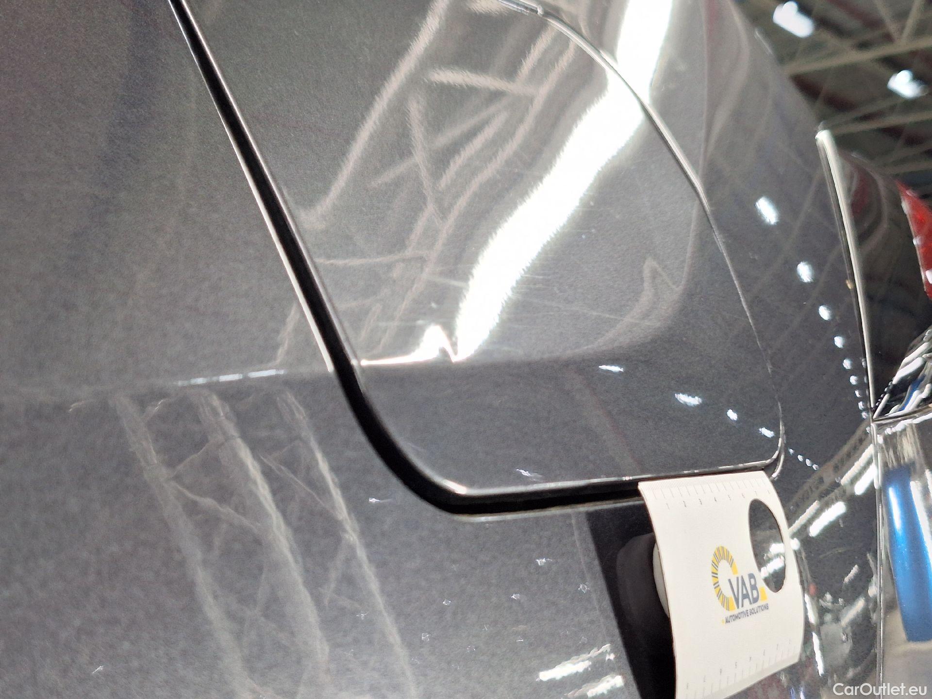  Toyota  RAV4 Toyota,  '18, Toyota  2.5 VVT-i Hybrid Premium Plus 4x4 E-CV #36