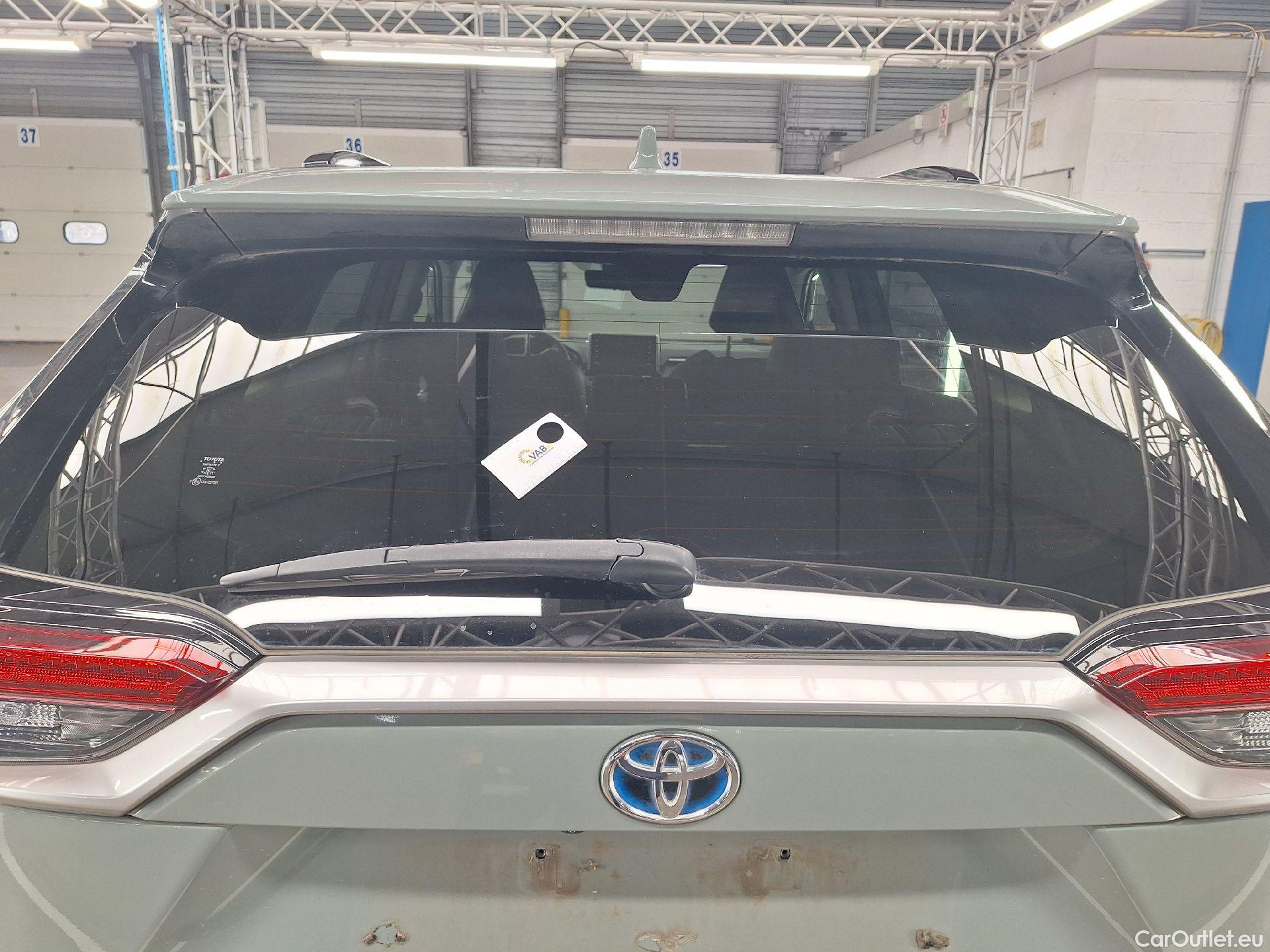  Toyota  RAV4 Toyota,  '18, Toyota  2.5 Hybrid Lithium 4x4 Premium Plus CV #15