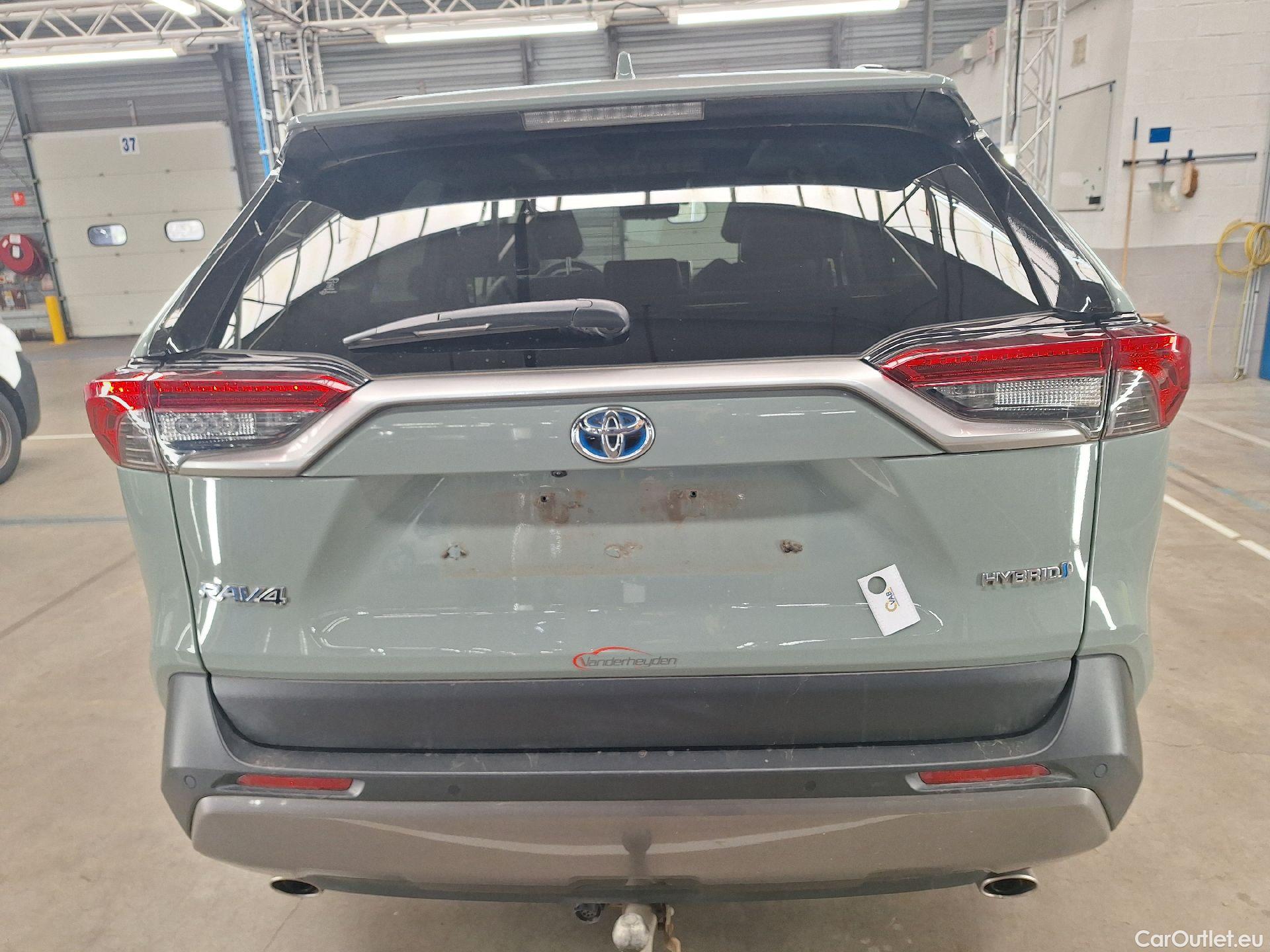  Toyota  RAV4 Toyota,  '18, Toyota  2.5 Hybrid Lithium 4x4 Premium Plus CV #17