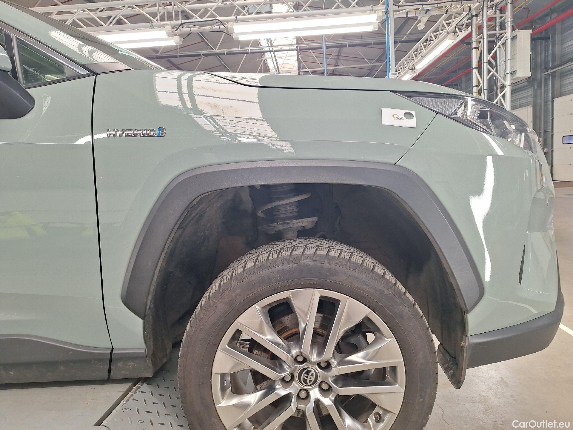  Toyota  RAV4 Toyota,  '18, Toyota  2.5 Hybrid Lithium 4x4 Premium Plus CV #65