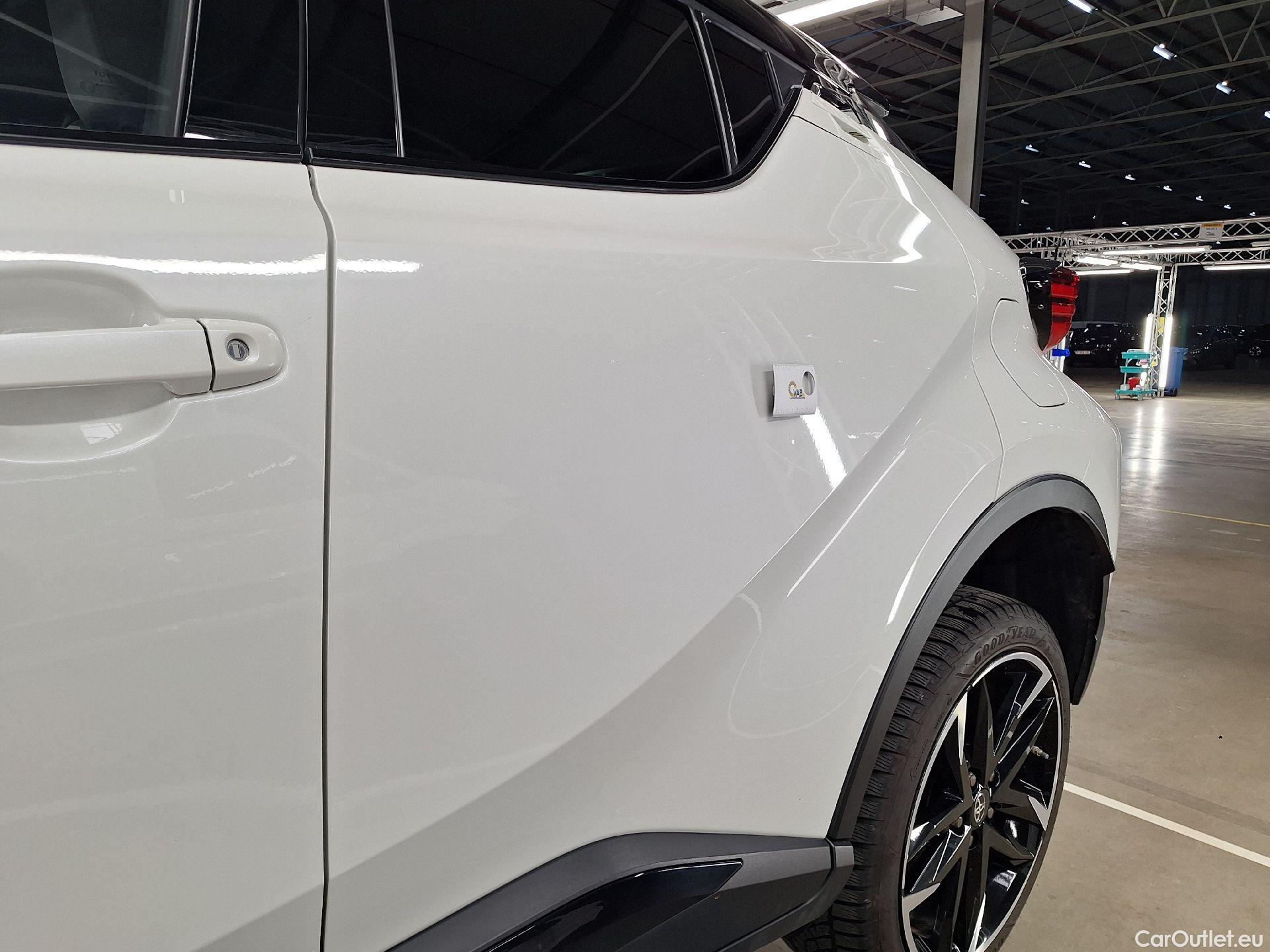  Toyota  C-HR Toyota,  '16, Toyota  1.8 VVT i-Hybrid GR Sport E-CVT 5d #3