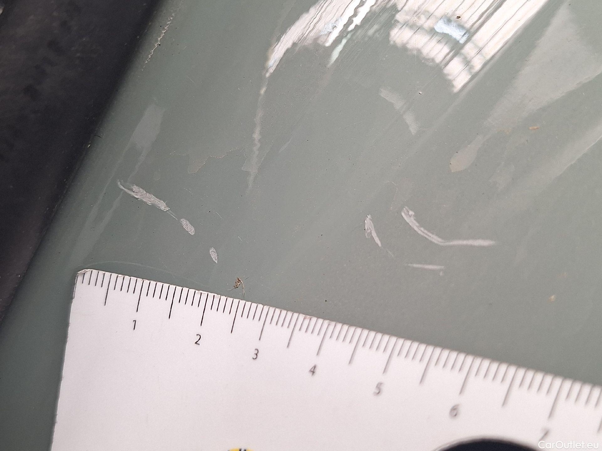  Toyota  RAV4 Toyota,  '18, Toyota  2.5 Hybrid Lithium 4x4 Premium Plus CV #37