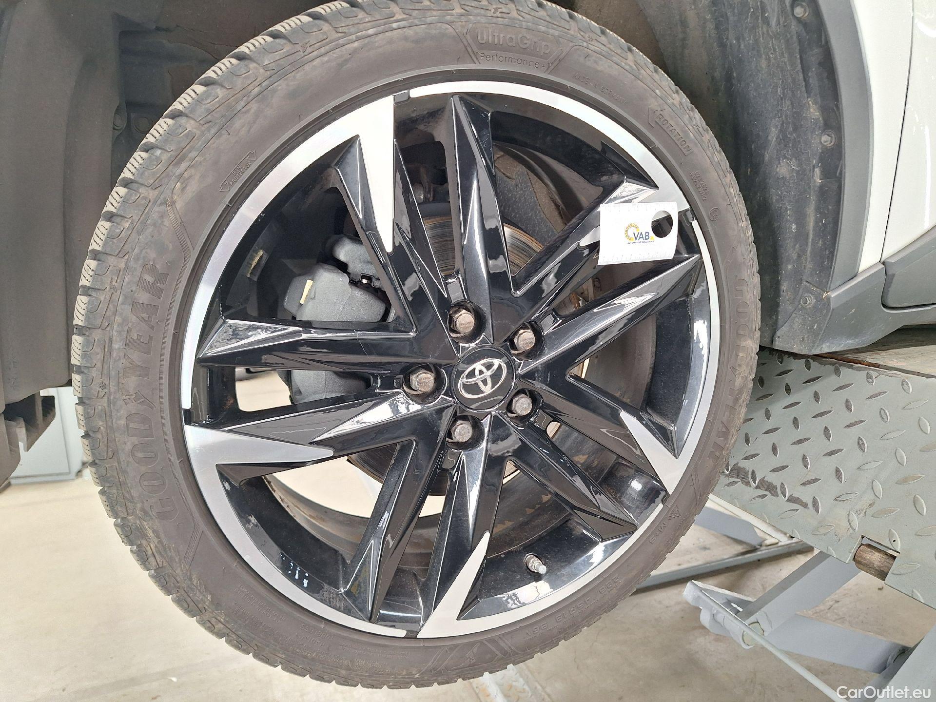  Toyota  C-HR Toyota,  '16, Toyota  1.8 VVT i-Hybrid GR Sport E-CVT 5d #12