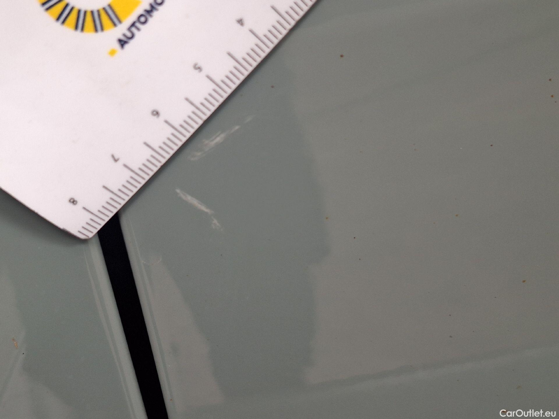  Toyota  RAV4 Toyota,  '18, Toyota  2.5 Hybrid Lithium 4x4 Premium Plus CV #24