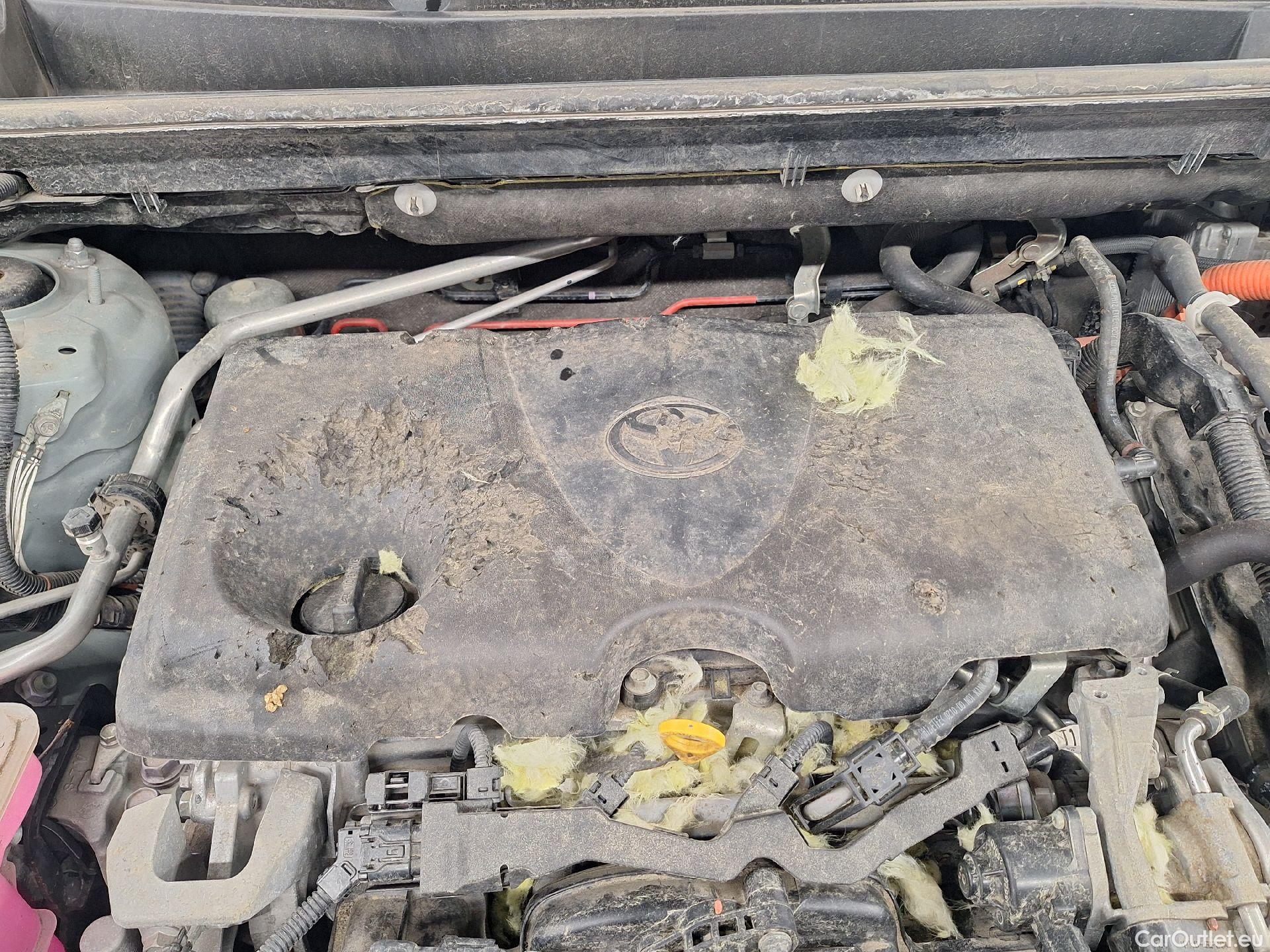  Toyota  RAV4 Toyota,  '18, Toyota  2.5 Hybrid Lithium 4x4 Premium Plus CV #3