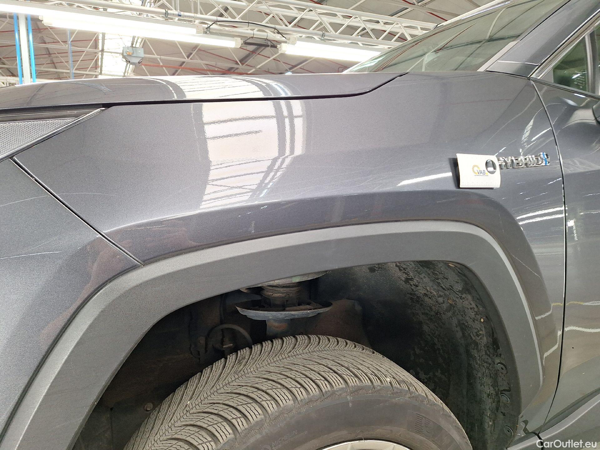  Toyota  RAV4 Toyota,  '18, Toyota  2.5 VVT-i Hybrid Premium Plus 4x4 E-CV #23