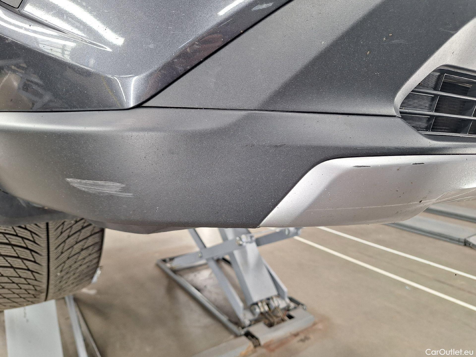  Toyota  RAV4 Toyota,  '18, Toyota  2.5 VVT-i Hybrid Premium Plus 4x4 E-CV #50