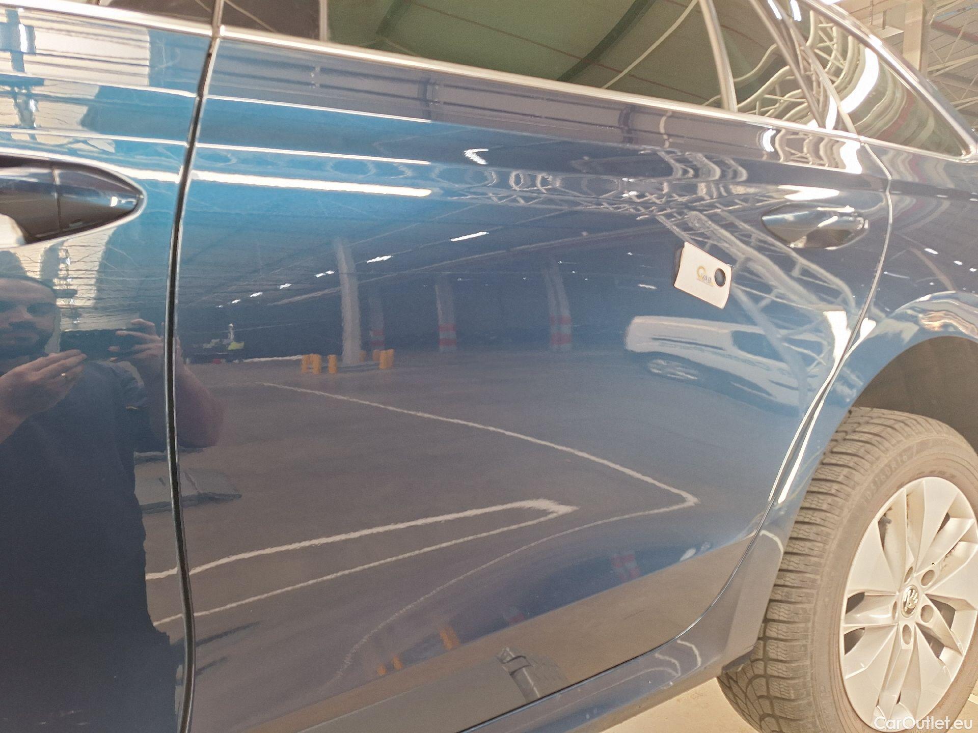  Skoda  Octavia Skoda,  Combi '20, Skoda  Combi 2.0 CRTDI 85kW Ambition 5d #20