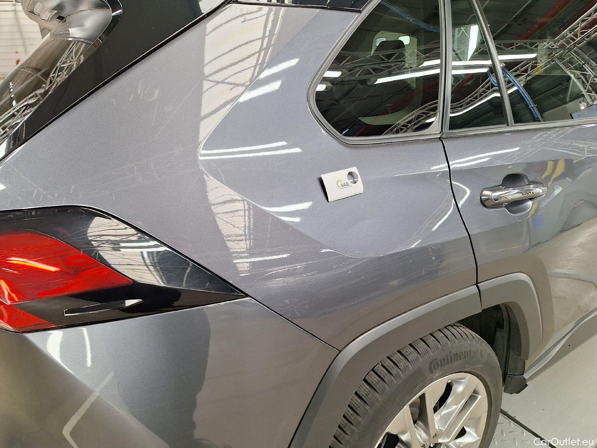  Toyota  RAV4 Toyota,  '18, Toyota  2.5 VVT-i Hybrid Premium Plus 4x4 E-CV #17