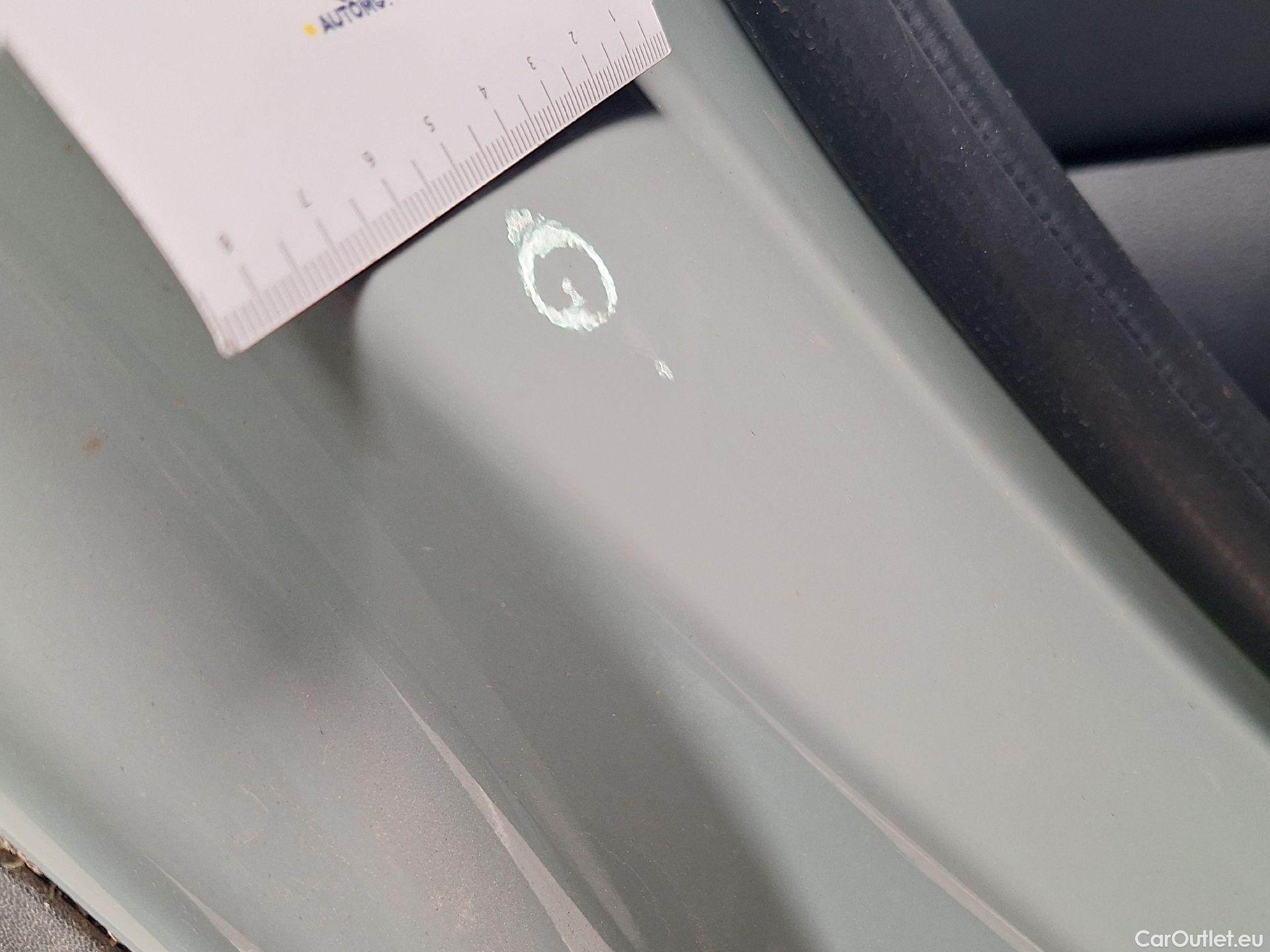  Toyota  RAV4 Toyota,  '18, Toyota  2.5 Hybrid Lithium 4x4 Premium Plus CV #57