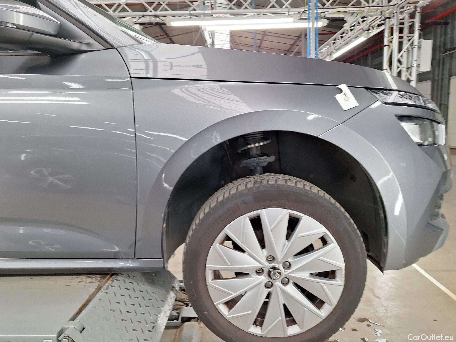  Skoda  KAMIQ Skoda,  '19, Skoda  1.0 TGI 66kW Ambition 5d #13