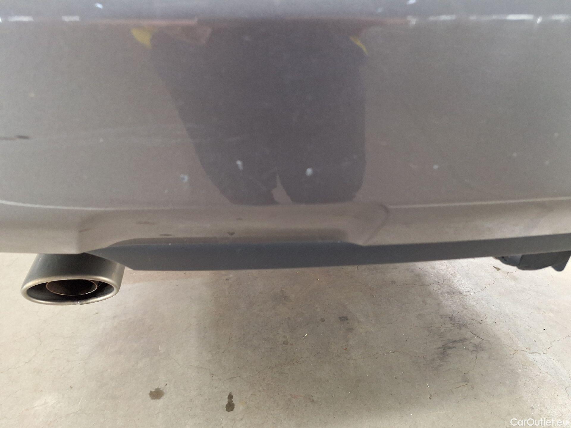  Toyota  RAV4 Toyota,  '18, Toyota  2.5 VVT-i Hybrid Premium Plus 4x4 E-CV #44