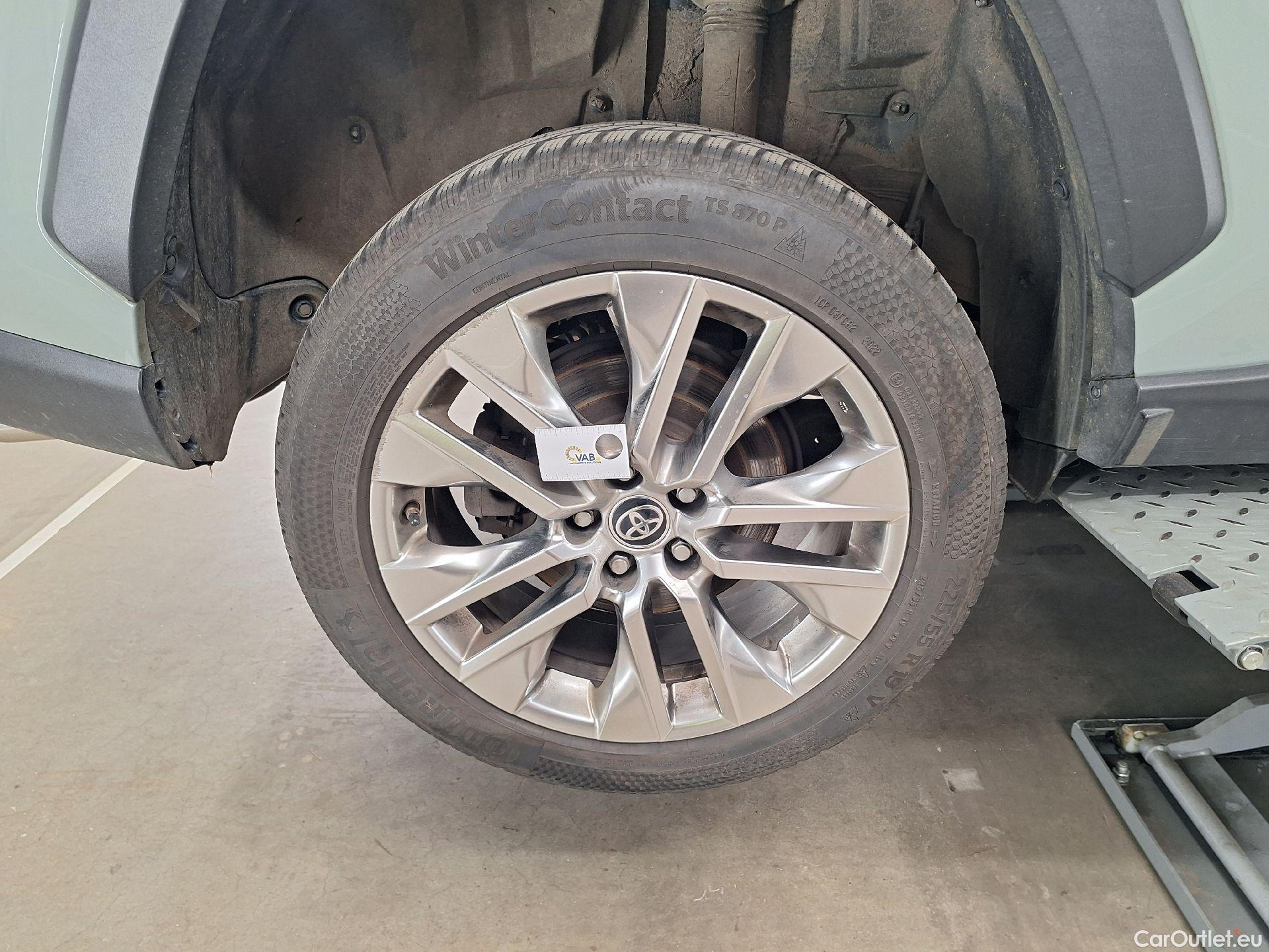  Toyota  RAV4 Toyota,  '18, Toyota  2.5 Hybrid Lithium 4x4 Premium Plus CV #51