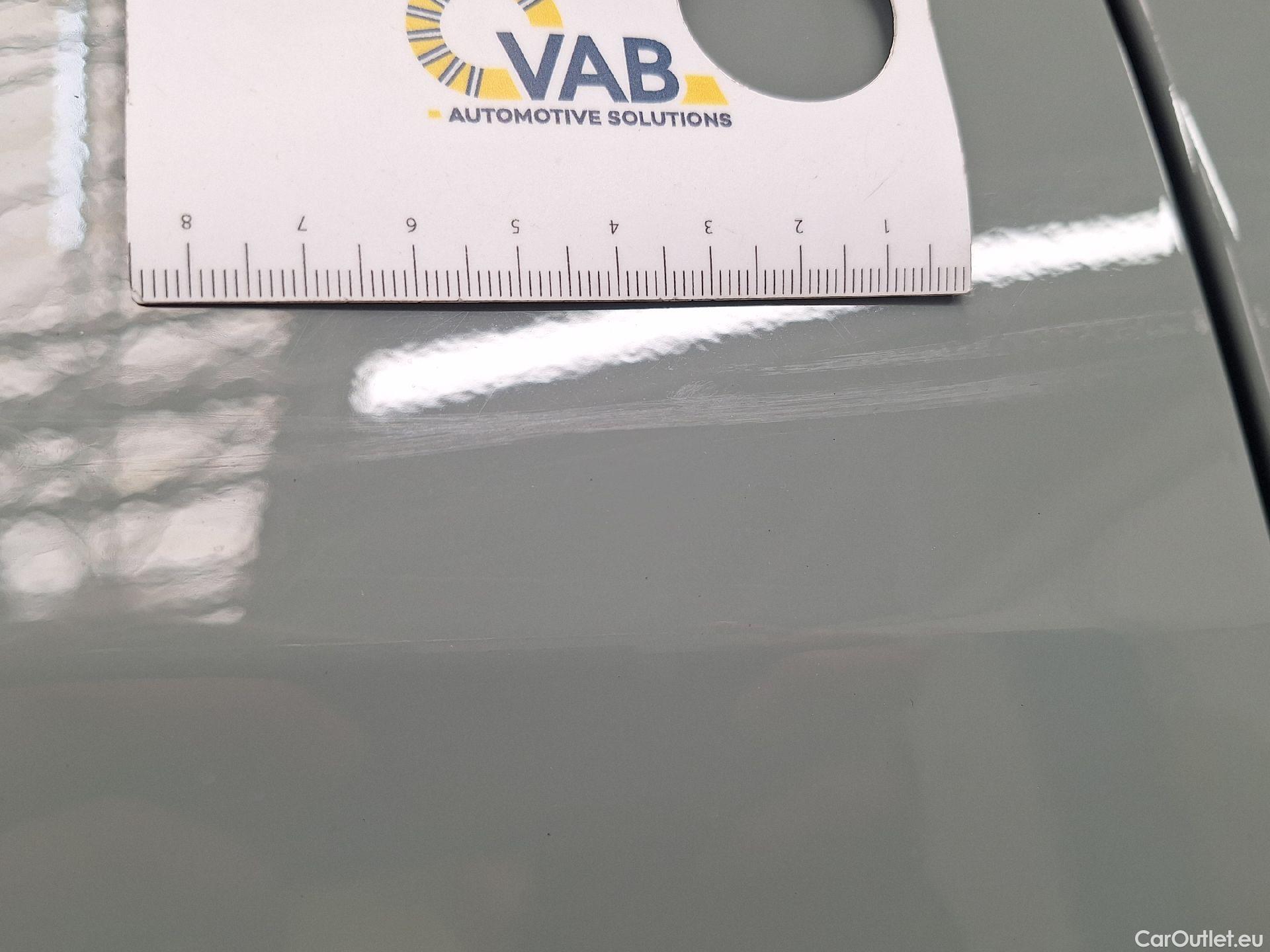  Toyota  RAV4 Toyota,  '18, Toyota  2.5 Hybrid Lithium 4x4 Premium Plus CV #64