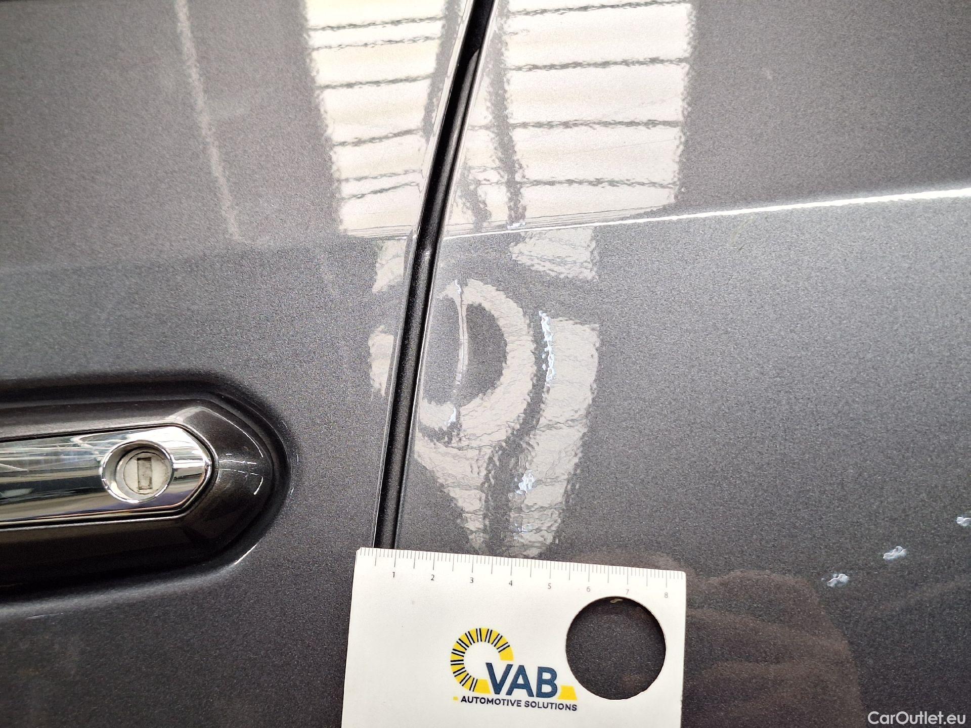  Toyota  RAV4 Toyota,  '18, Toyota  2.5 VVT-i Hybrid Premium Plus 4x4 E-CV #32