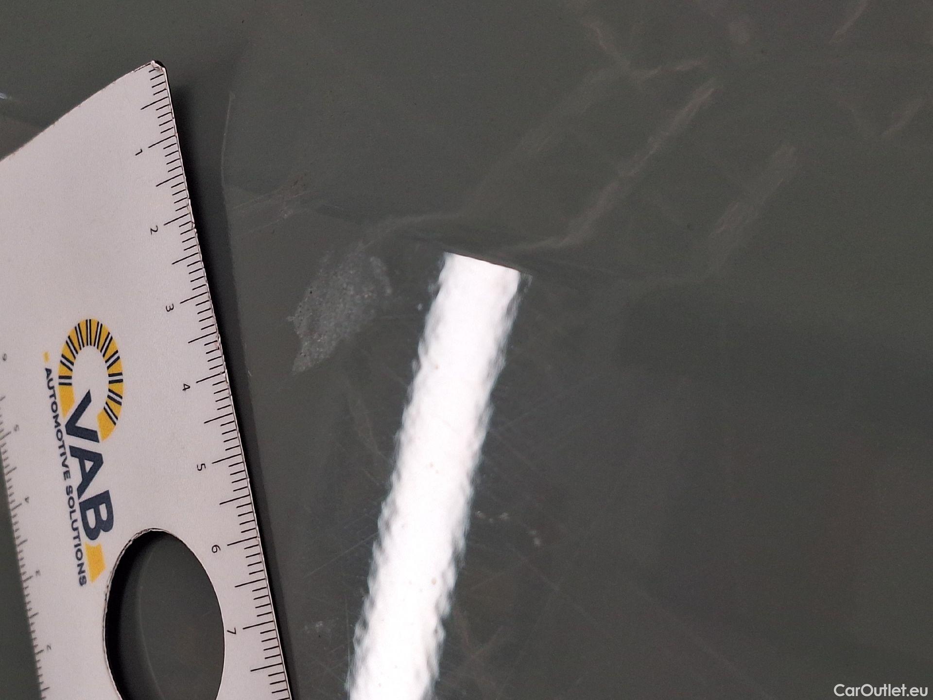  Toyota  RAV4 Toyota,  '18, Toyota  2.5 Hybrid Lithium 4x4 Premium Plus CV #50