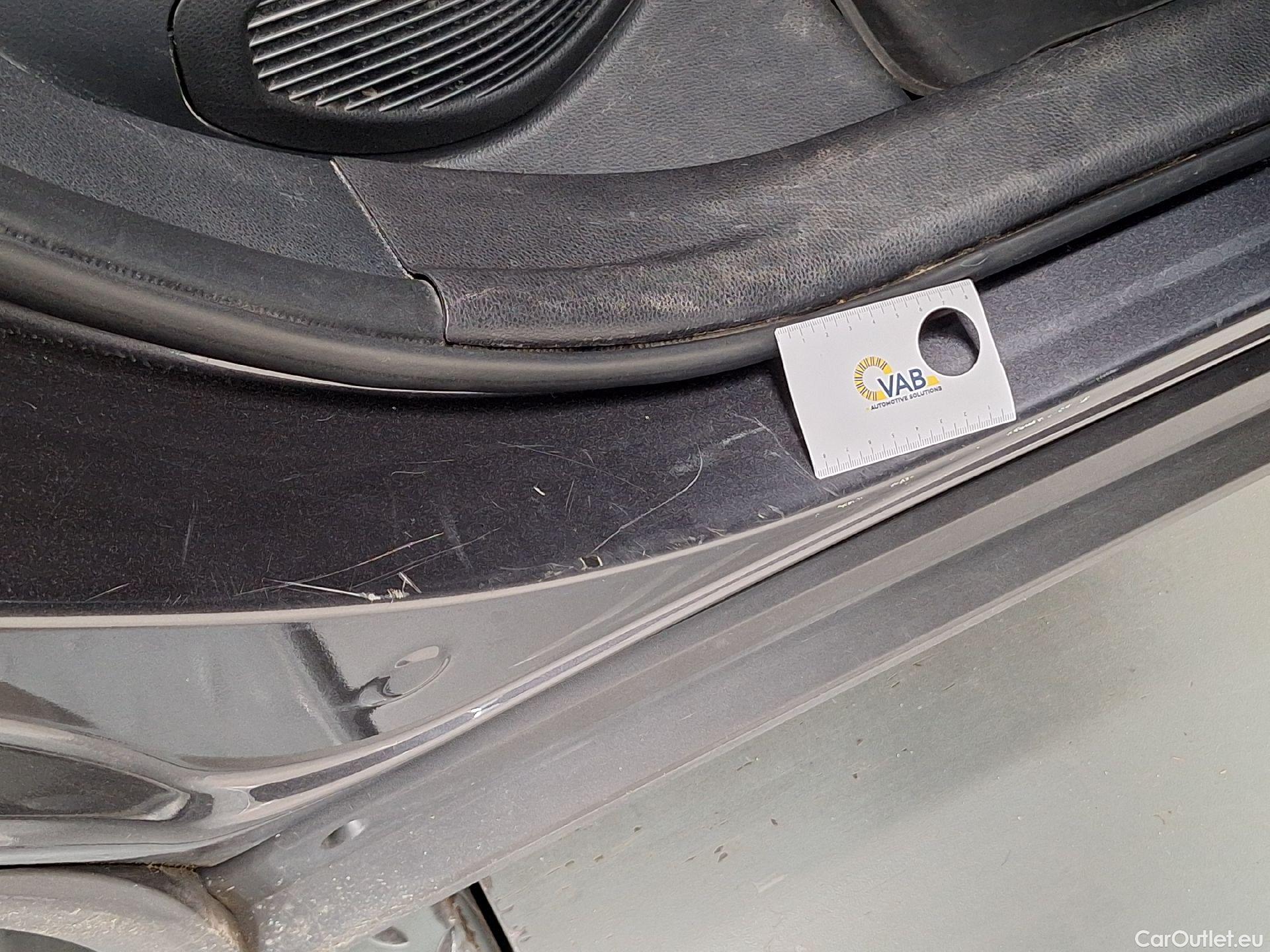  Toyota  RAV4 Toyota,  '18, Toyota  2.5 VVT-i Hybrid Premium Plus 4x4 E-CV #22