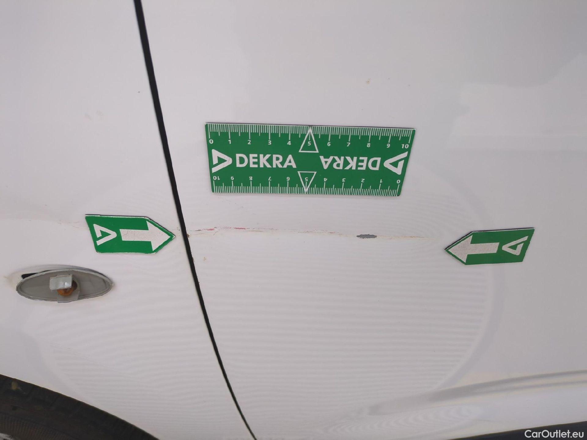  Citroen  Berlingo  Fourgon Control M 650 1.2 PureTech 110CV BVM6 E6d #37