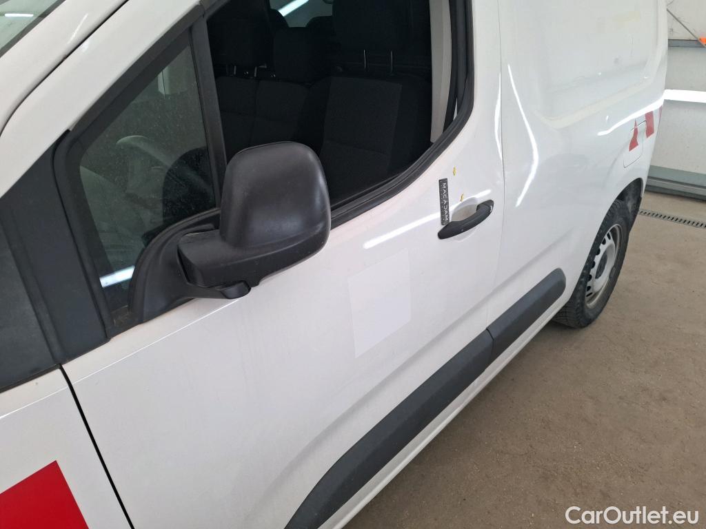  Citroen  Berlingo  Fourgon Worker M 1000 1.2 PureTech 130CV BVA8 E6d #15