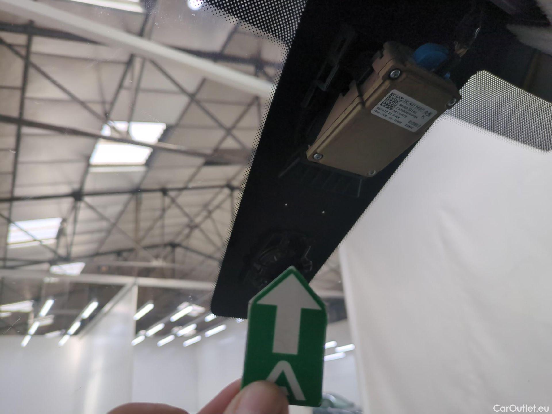  Citroen  Berlingo  Fourgon Control M 650 1.2 PureTech 110CV BVM6 E6d #2