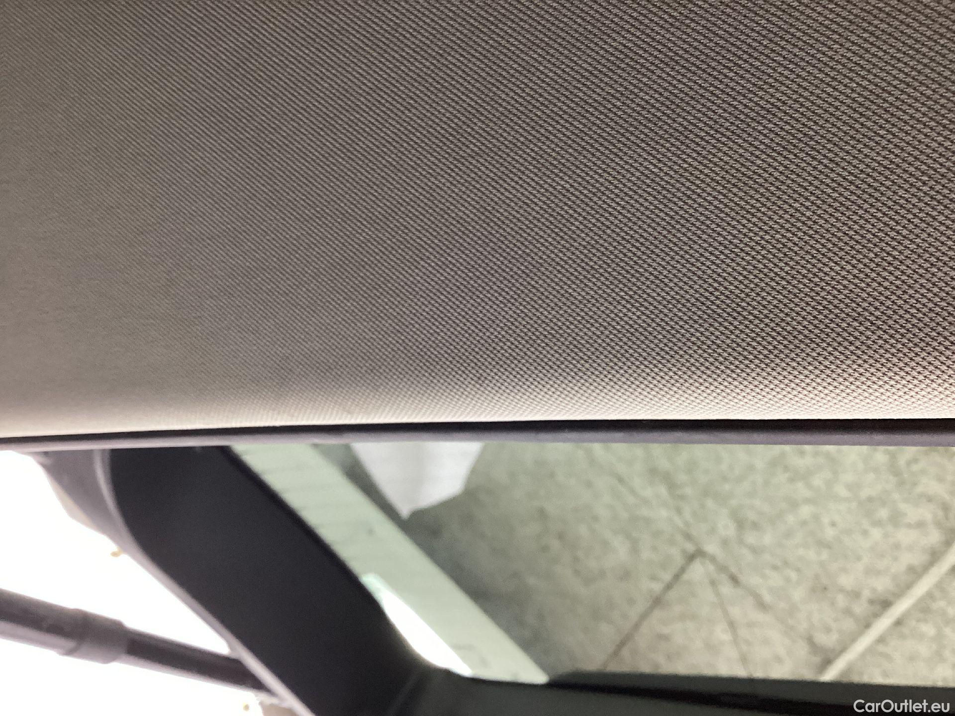  Volvo  XC60 Volvo,  '17, Volvo  B4 P Geartronic Momentum Pro 5d #56