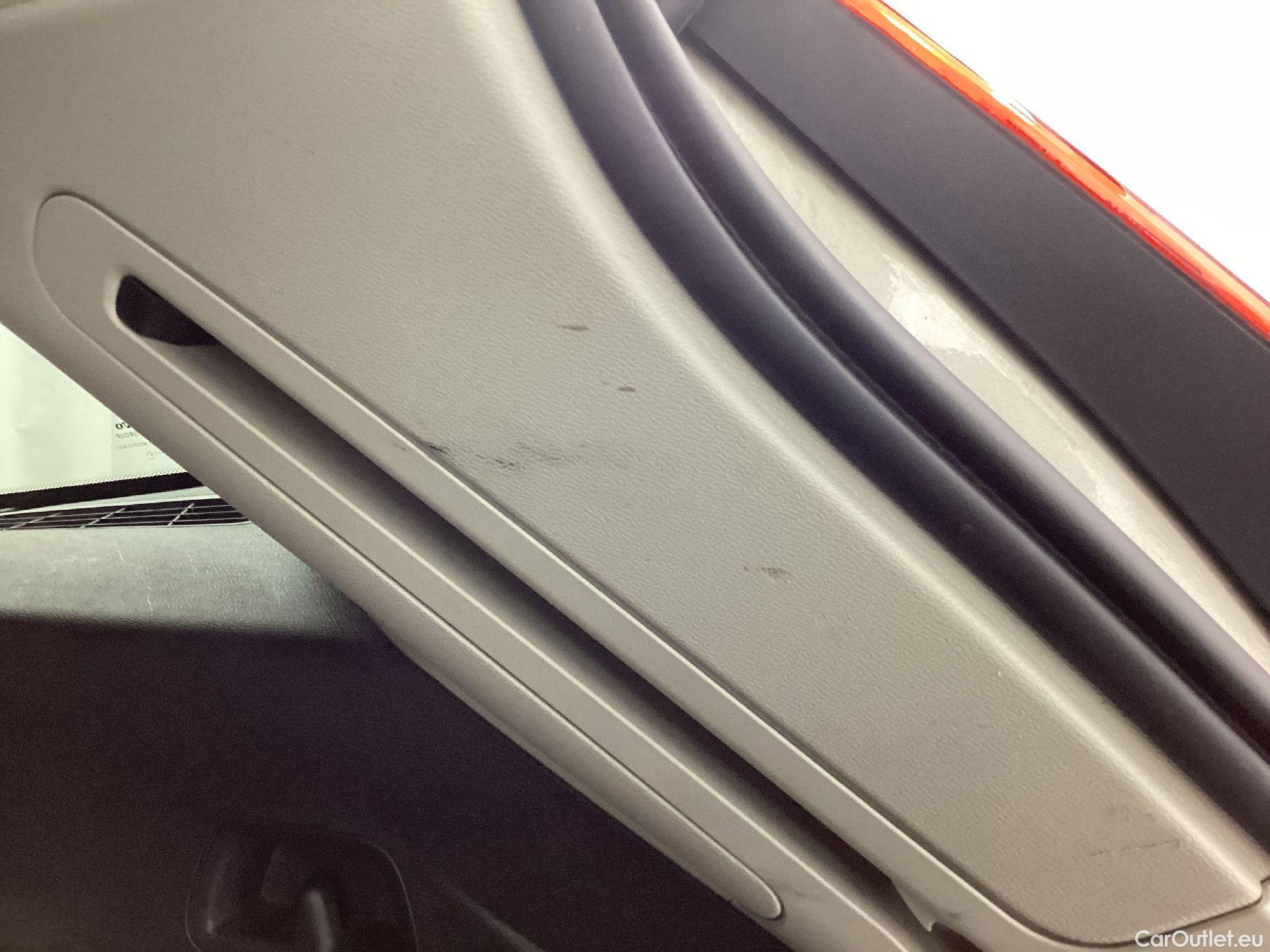  Volvo  XC60 Volvo,  '17, Volvo  B4 P Geartronic Momentum Pro 5d #55