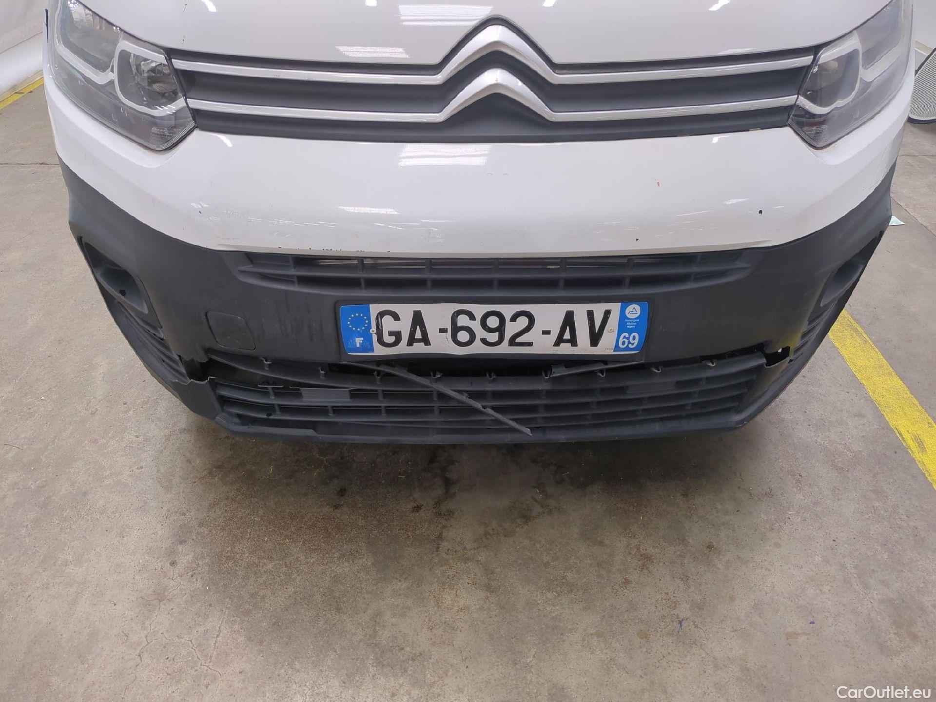  Citroen  Berlingo  Fourgon Control M 650 1.2 PureTech 110CV BVM6 E6d #13