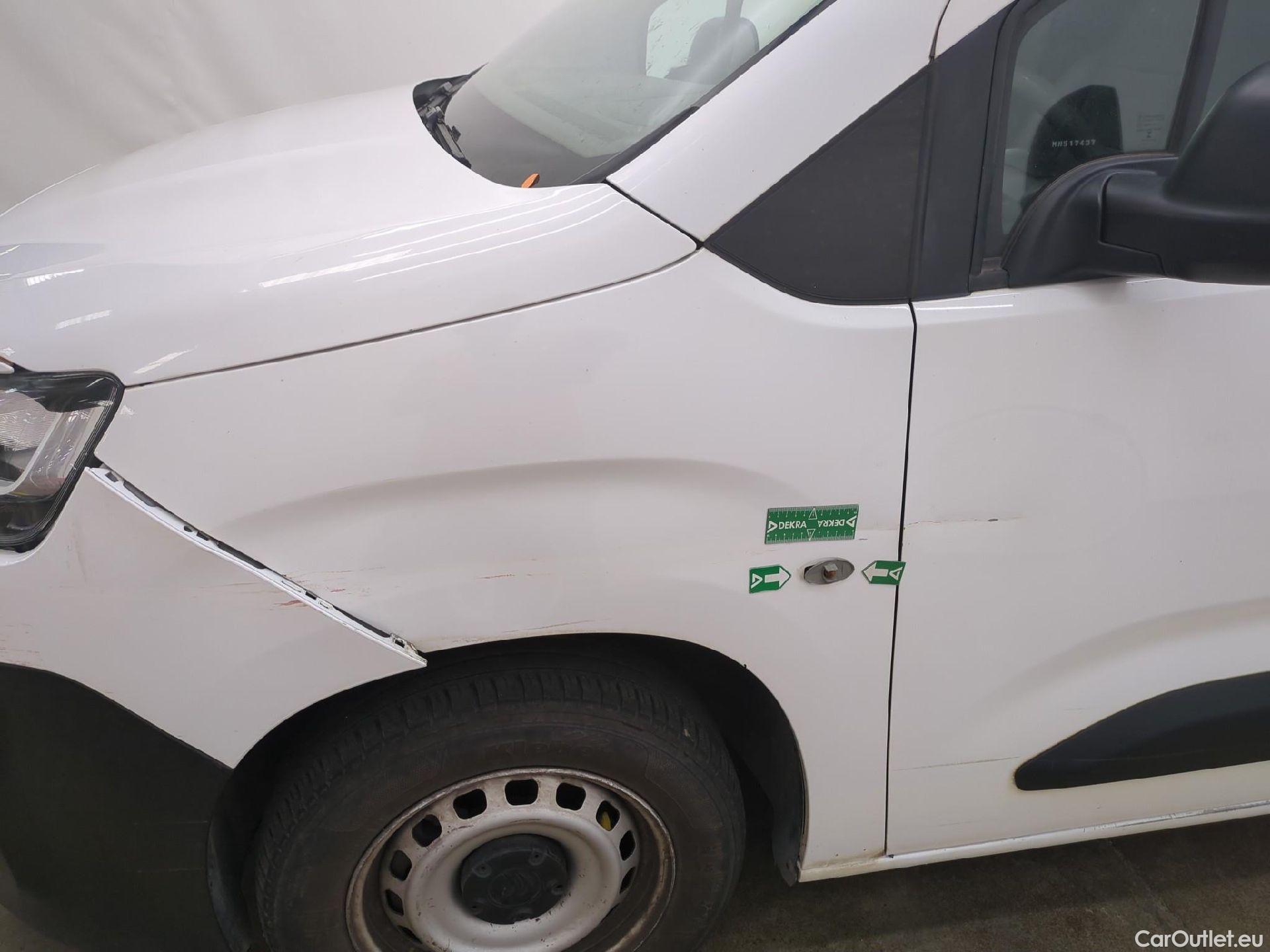  Citroen  Berlingo  Fourgon Control M 650 1.2 PureTech 110CV BVM6 E6d #39