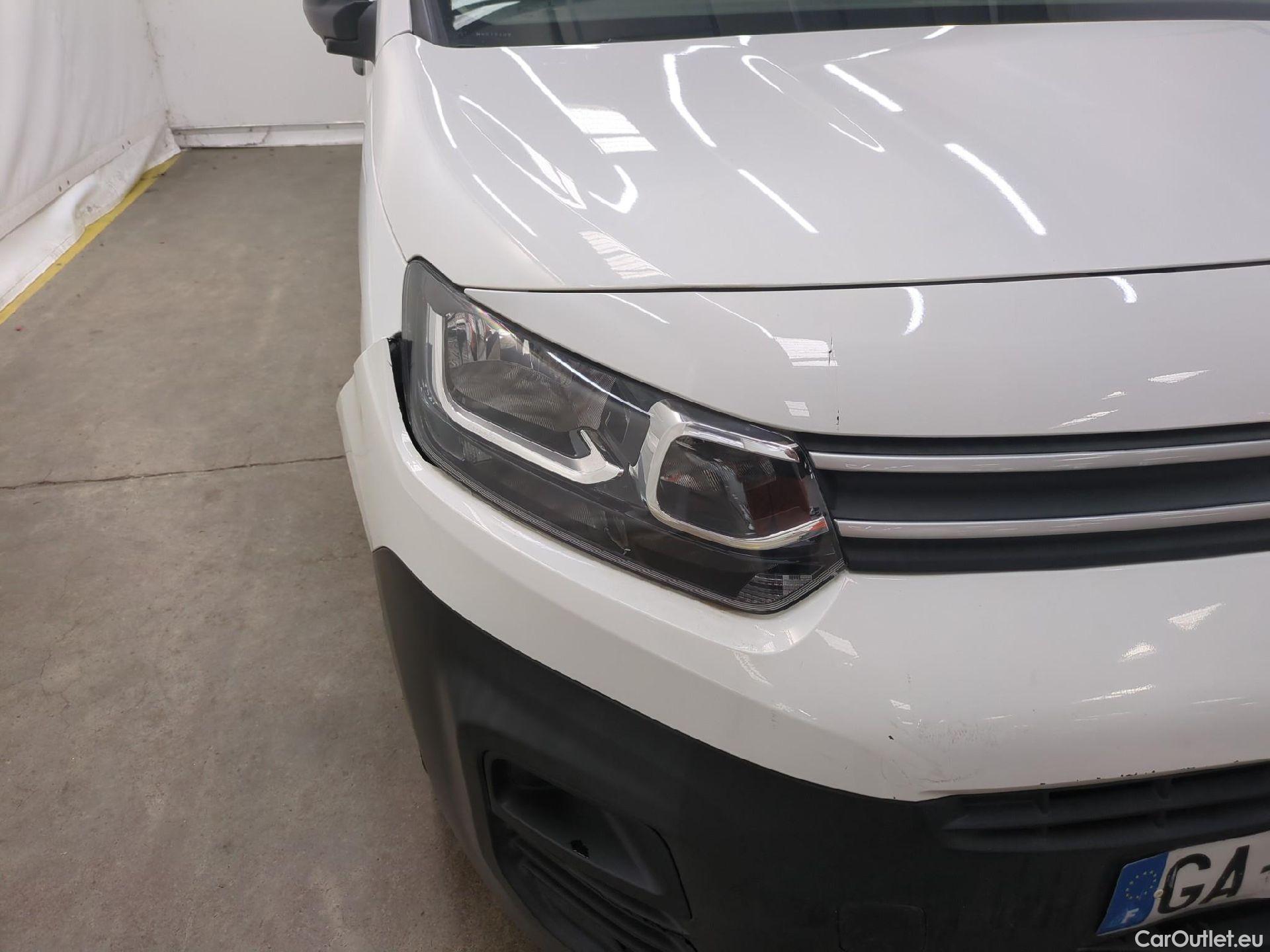  Citroen  Berlingo  Fourgon Control M 650 1.2 PureTech 110CV BVM6 E6d #24