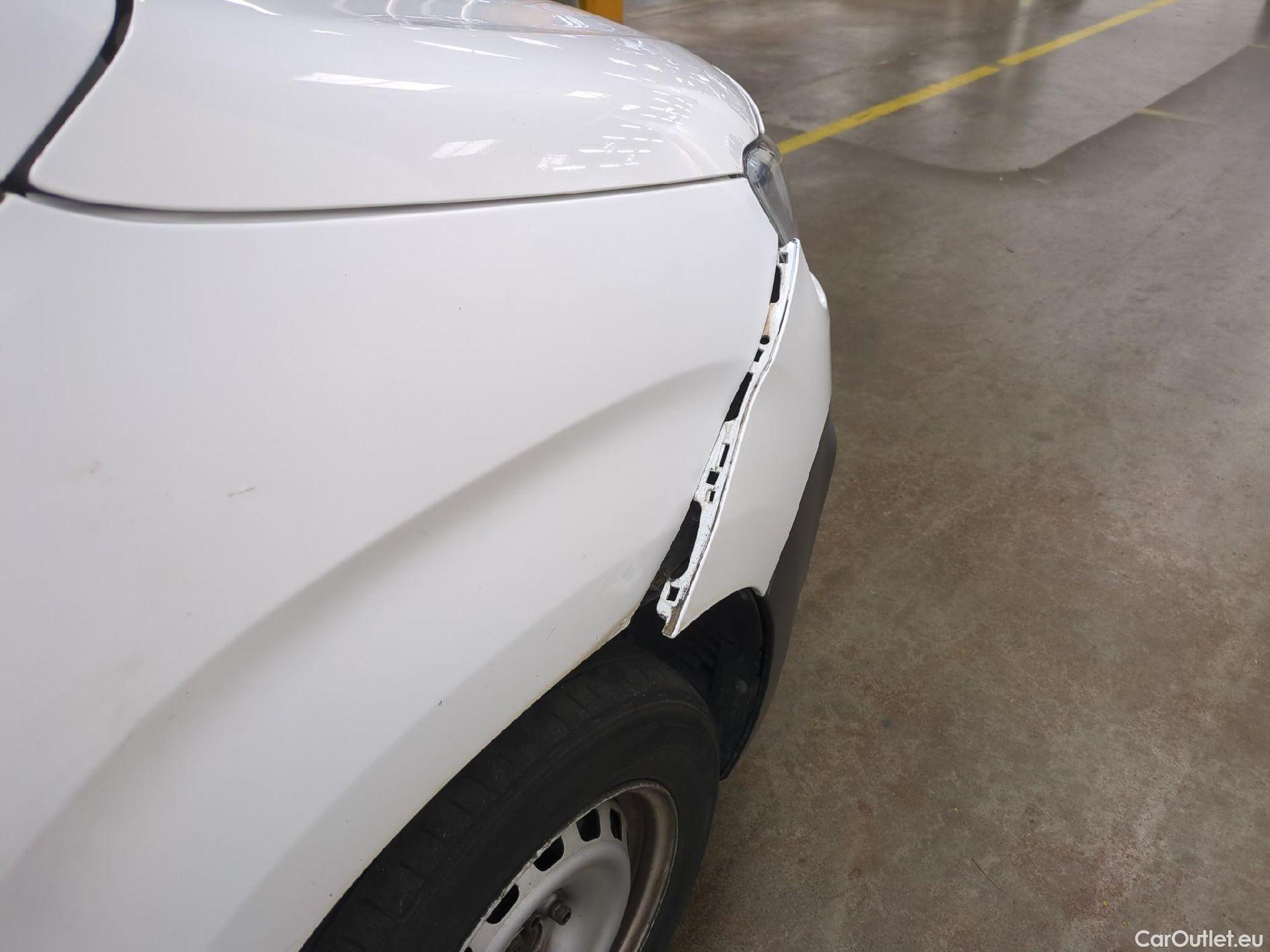  Citroen  Berlingo  Fourgon Control M 650 1.2 PureTech 110CV BVM6 E6d #18