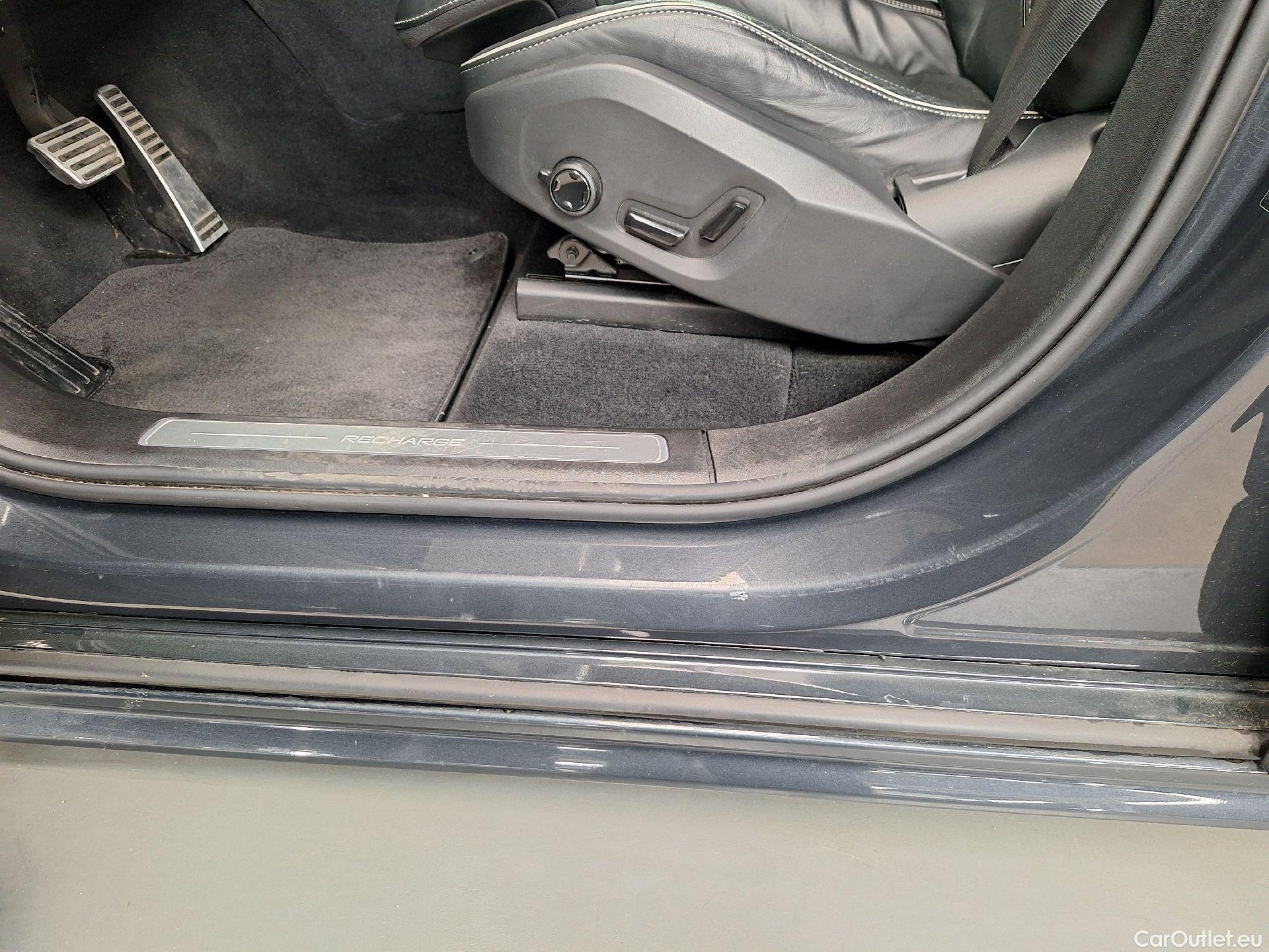  Volvo  XC90 Volvo,  FL'20 PHEV, Volvo  2.0 T8 4WD Geartronic R-Design 7PL. 5d #33