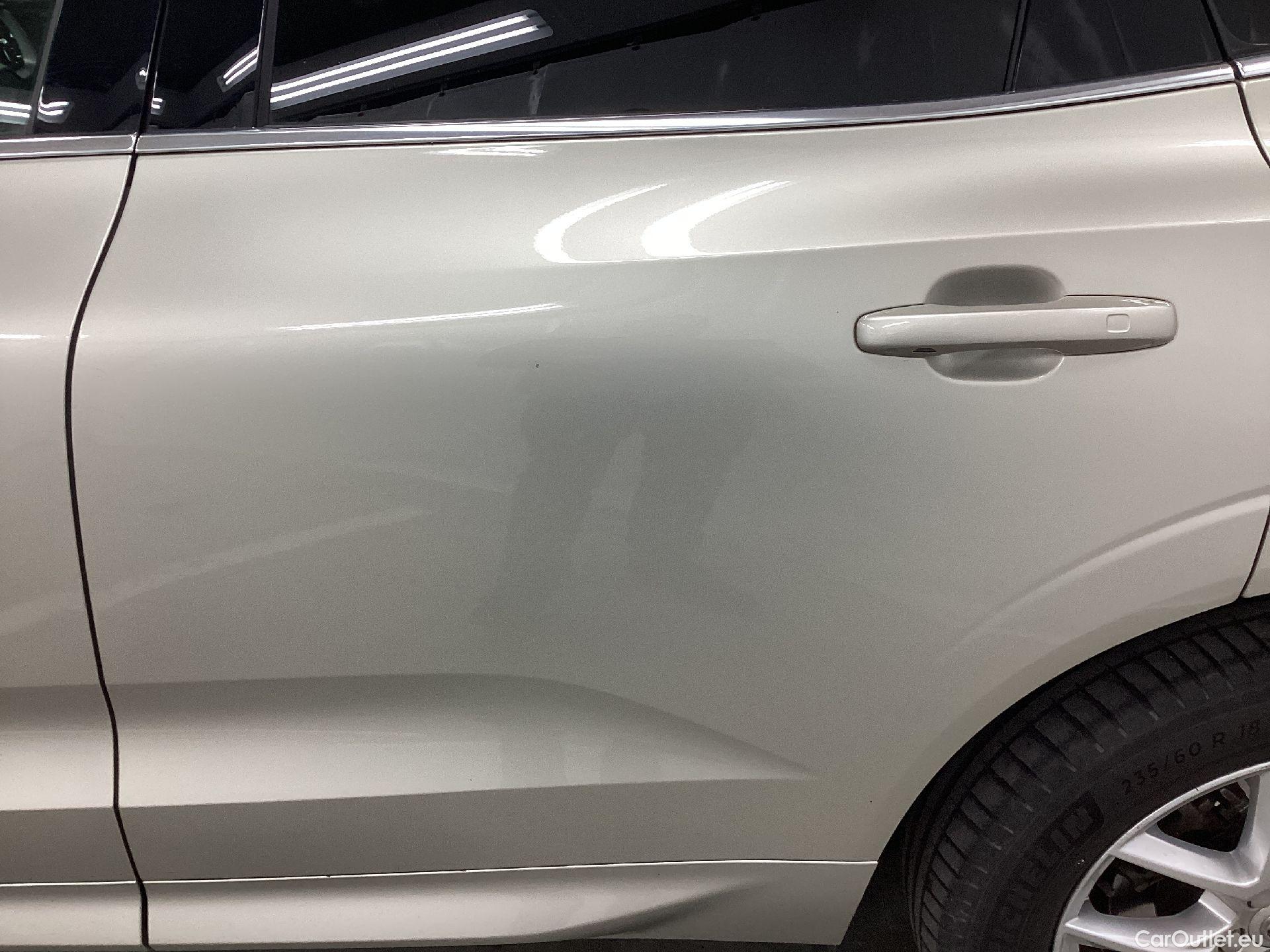  Volvo  XC60 Volvo,  '17, Volvo  B4 P Geartronic Momentum Pro 5d #29