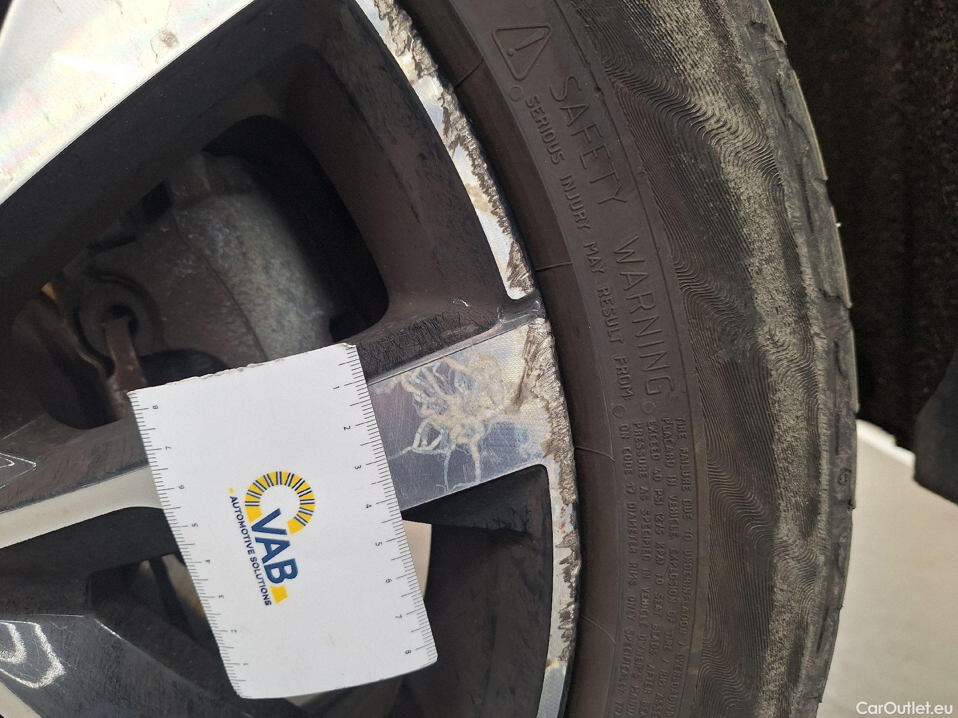  Volvo  S60 Volvo,  '10, Volvo  D2 Dynamic Edition 4d #57