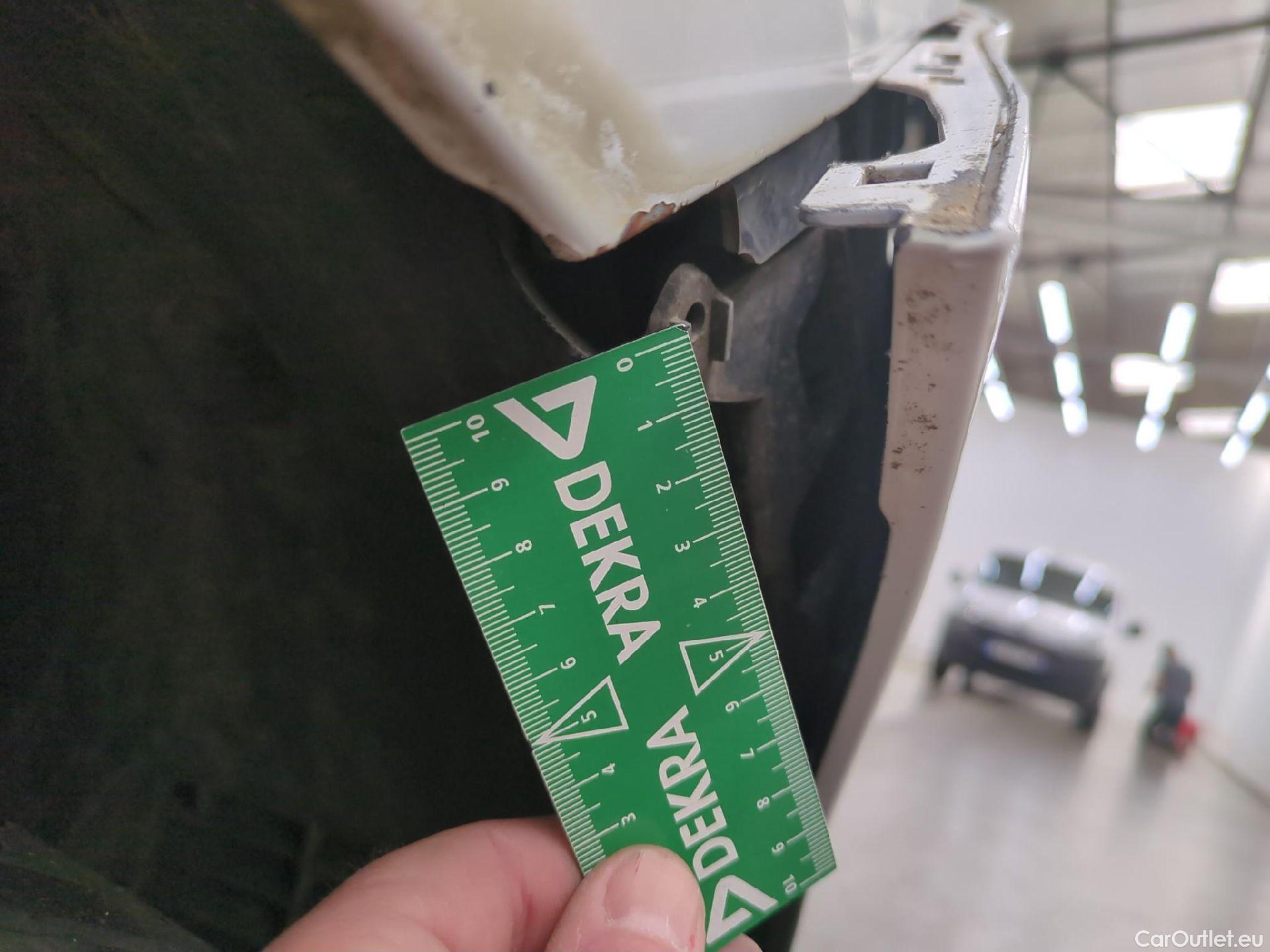  Citroen  Berlingo  Fourgon Control M 650 1.2 PureTech 110CV BVM6 E6d #19