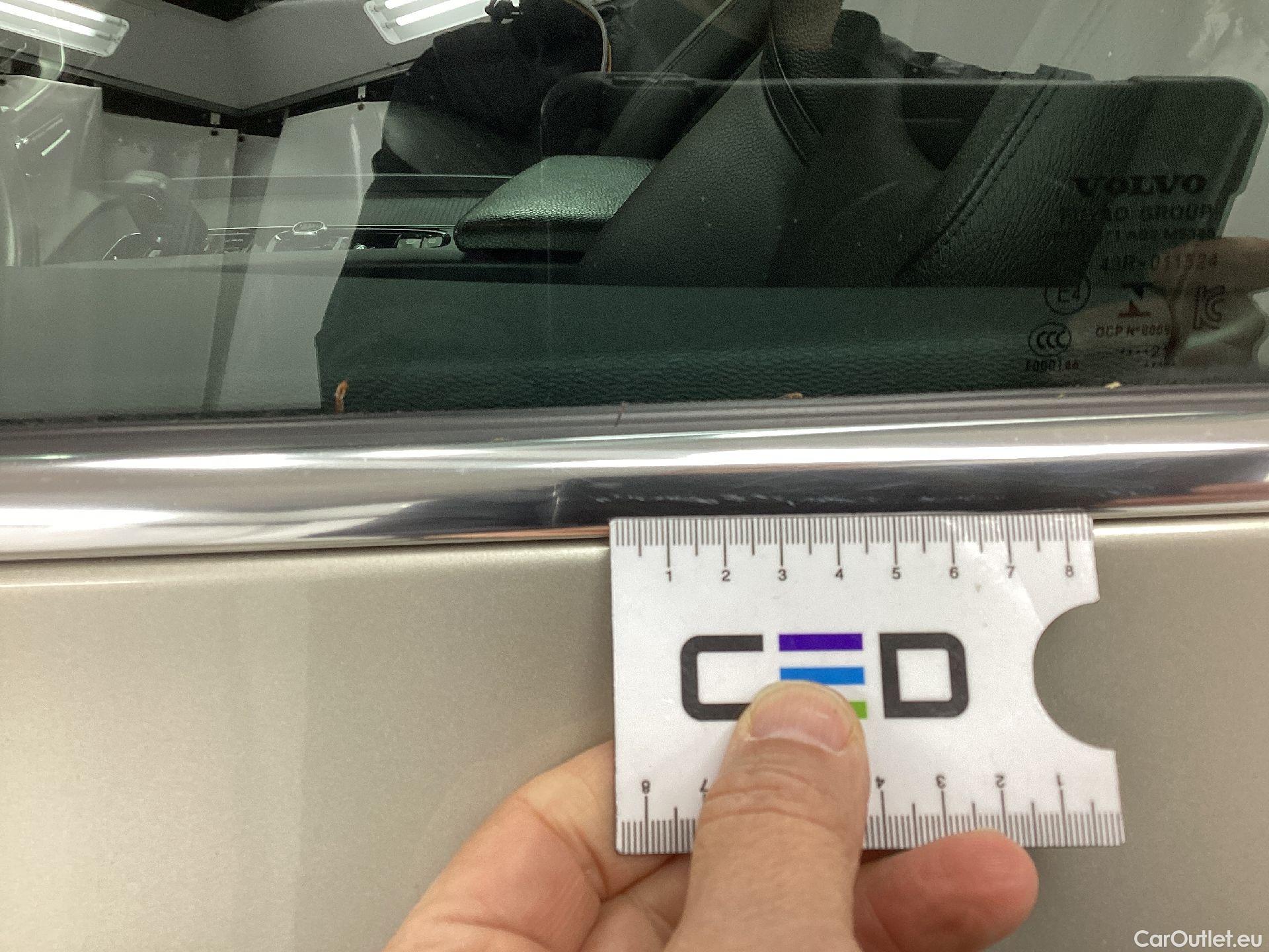  Volvo  XC60 Volvo,  '17, Volvo  B4 P Geartronic Momentum Pro 5d #26