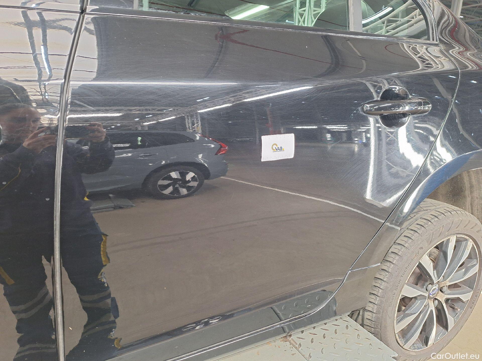  Volvo  S60 Volvo,  '10, Volvo  D2 Dynamic Edition 4d #20