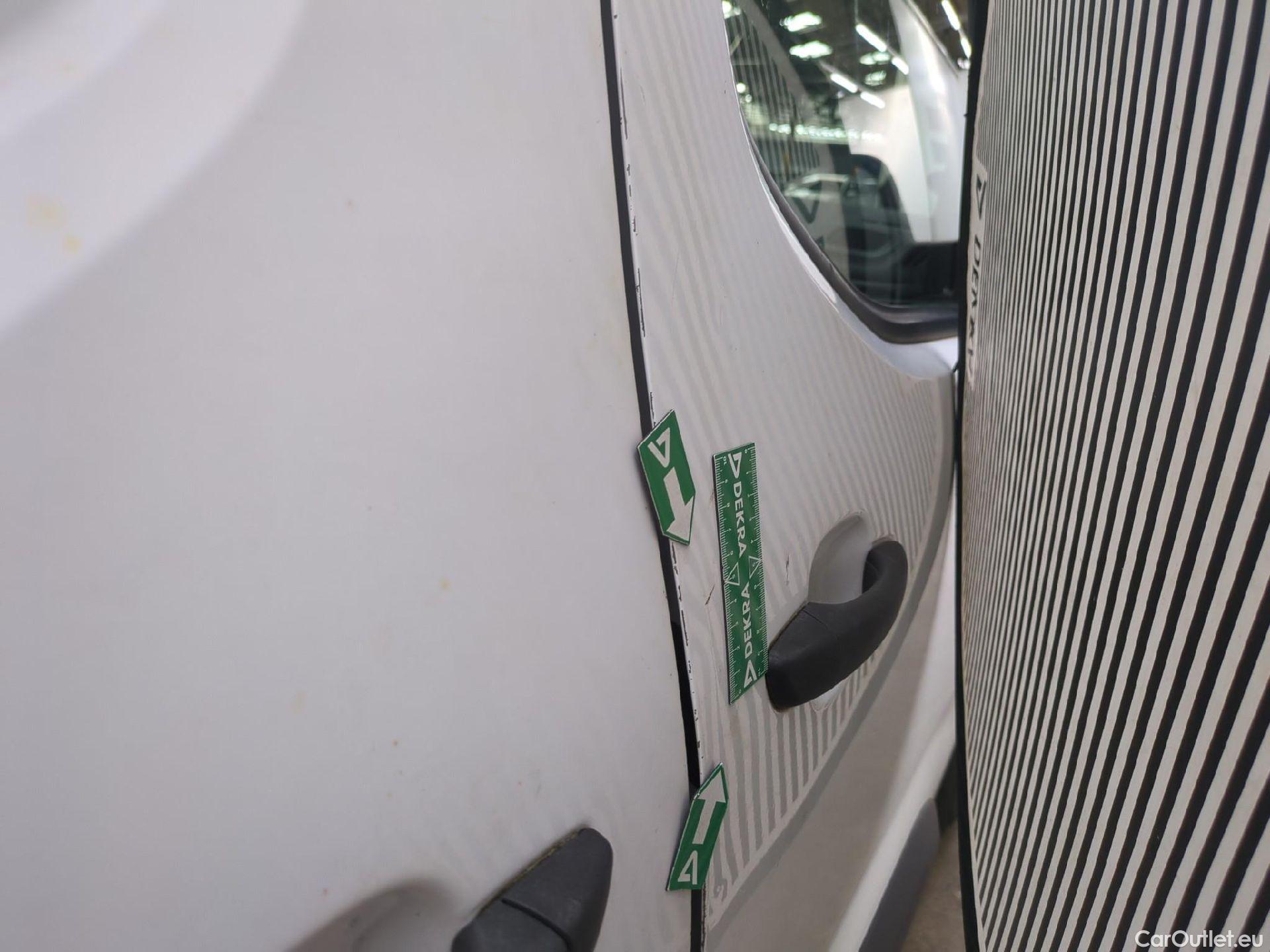  Citroen  Berlingo  Fourgon Control M 650 1.2 PureTech 110CV BVM6 E6d #102