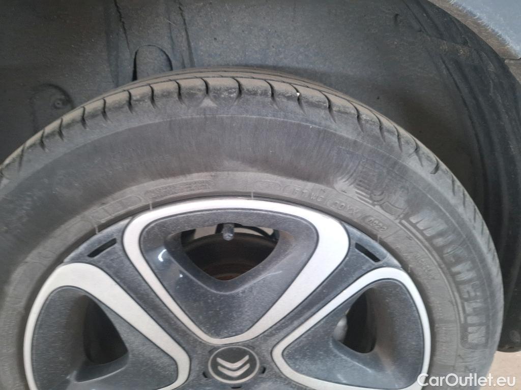  Citroen  C3 CITROEN  Société / 2020 / 5P / Berline / VU BlueHDi 100 SandS BVM6 Feel Nav #14