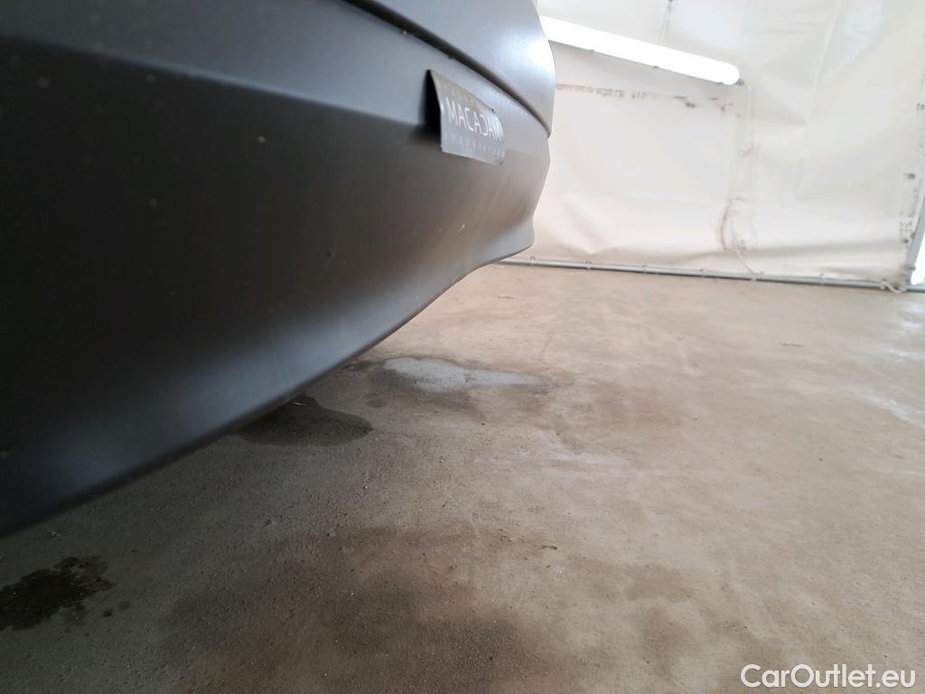  Citroen  C3  Société Feel 1.5 BlueHDI 100CV BVM5 E6dT #3