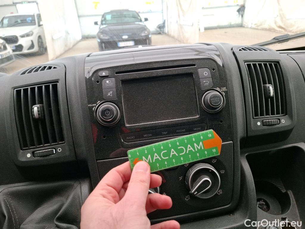  Citroen  Jumper CITROEN - VU 4p VNA 35 L2H2 BlueHDi 130 S&S BVM6 Club fourgon tôlé #42