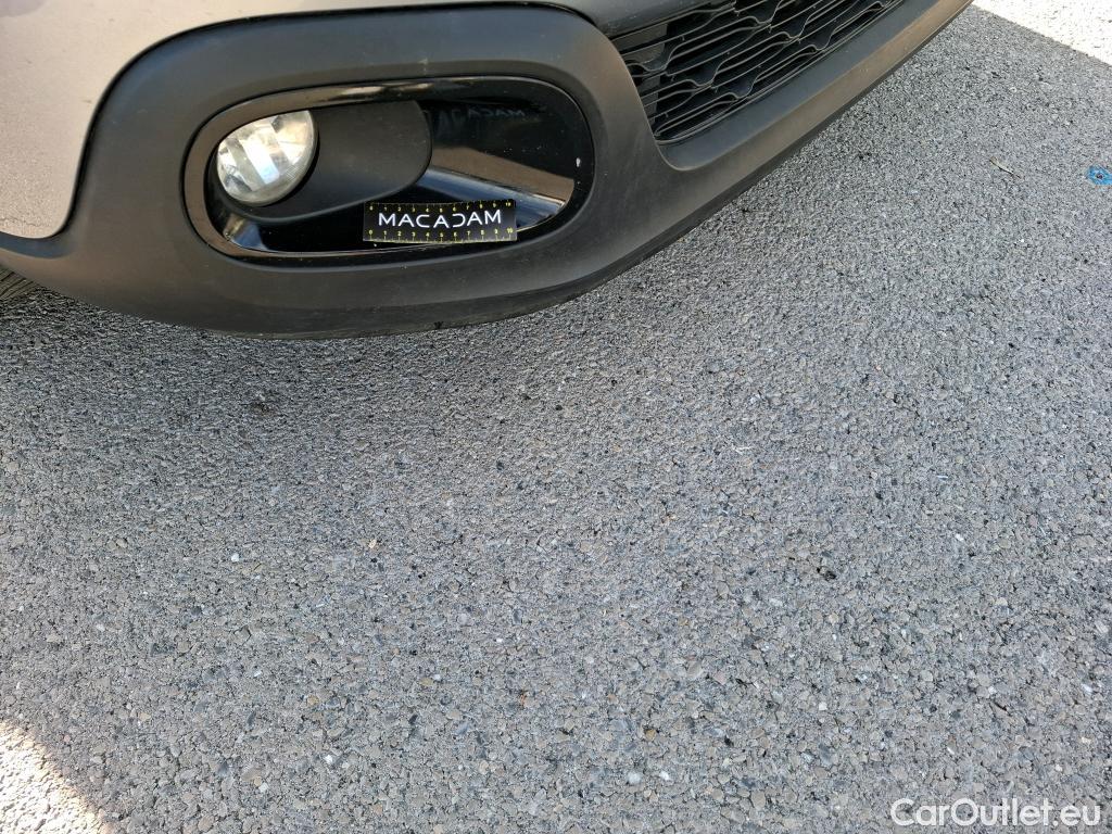  Citroen  C3  Société Feel 1.5 BlueHDI 100CV BVM6 E6d #47