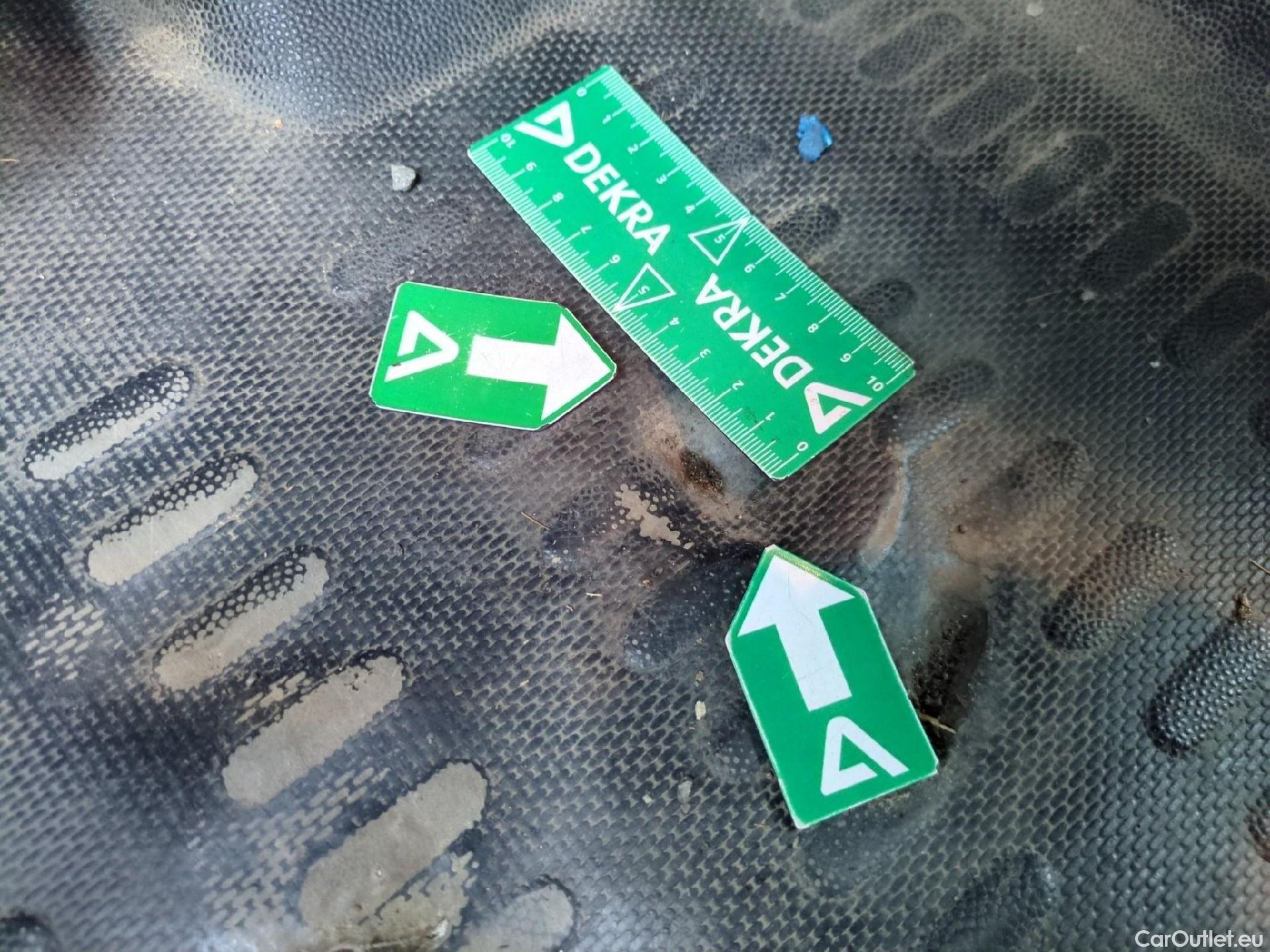  Citroen  Berlingo  Fourgon Club M 650 1.5 BlueHDi 75CV BVM5 E6dT #2