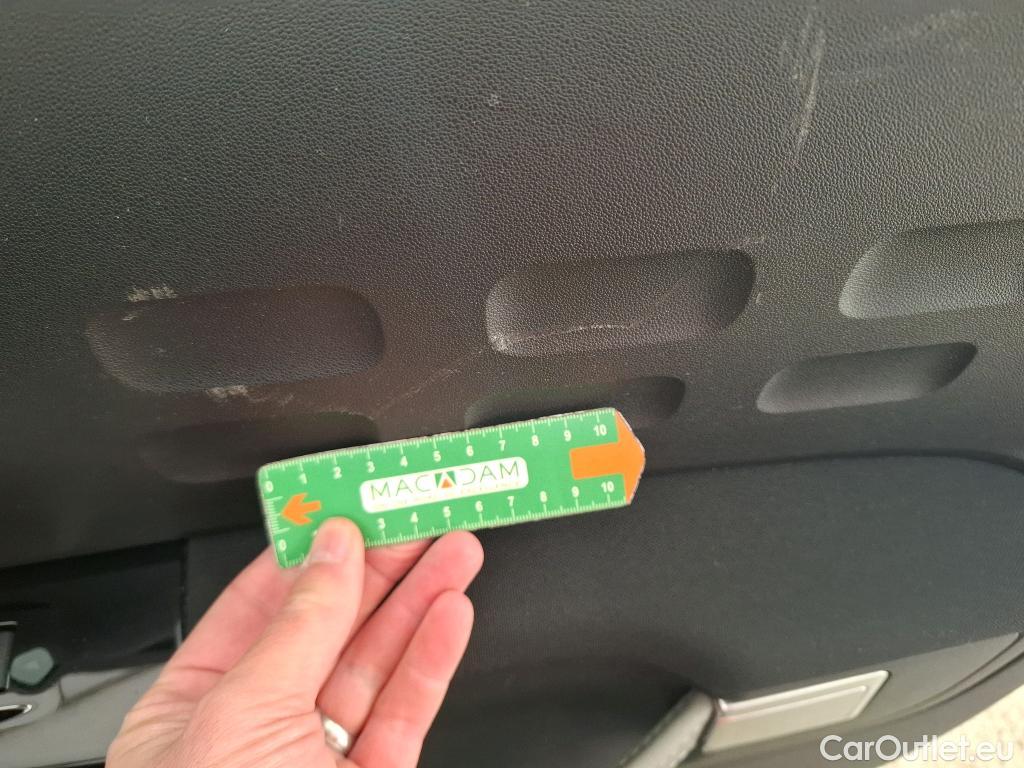  Citroen  C3  Société Feel Nav 1.2 PureTech 80CV BVM5 E6d #18