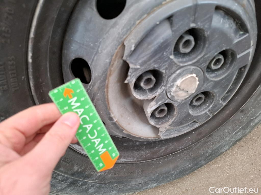  Citroen  Jumper CITROEN - VU 4p VNA 35 L2H2 BlueHDi 130 S&S BVM6 Club fourgon tôlé #40