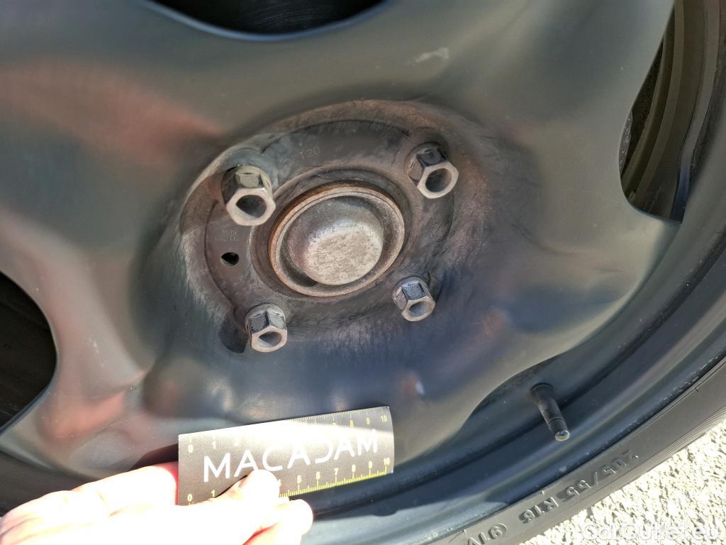  Citroen  C3  Société Feel 1.5 BlueHDI 100CV BVM6 E6d #23