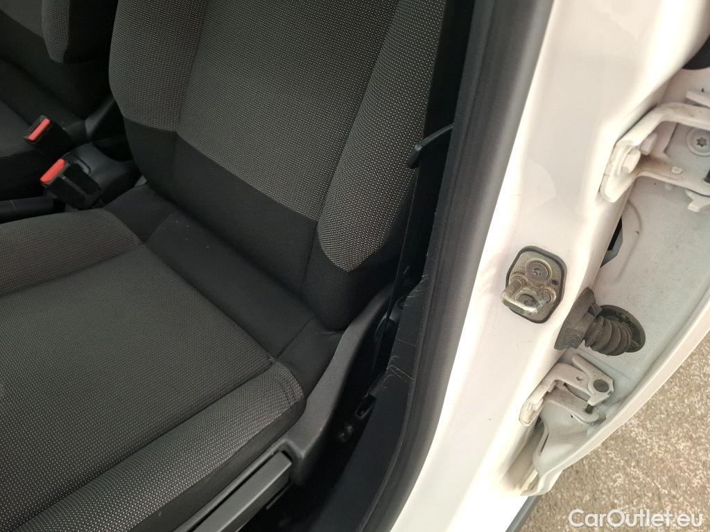  Citroen  C3  Société Feel Nav 1.2 PureTech 80CV BVM5 E6d #29