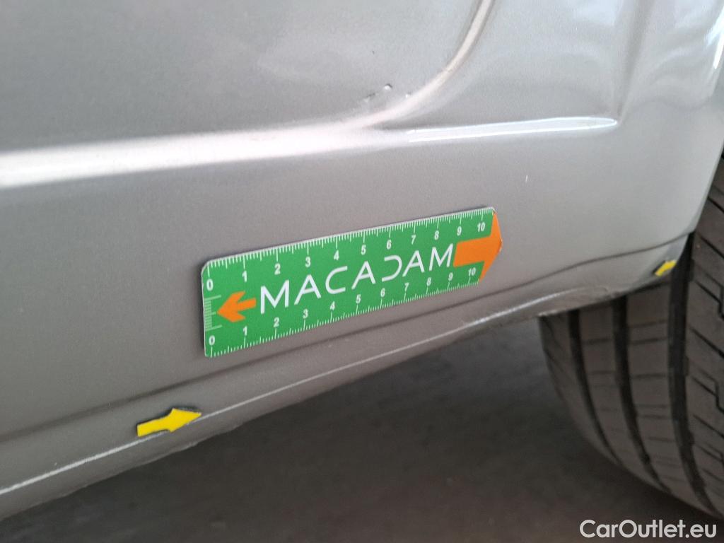  Citroen  Jumper CITROEN - VU 4p VNA 35 L2H2 BlueHDi 130 S&S BVM6 Club fourgon tôlé #14