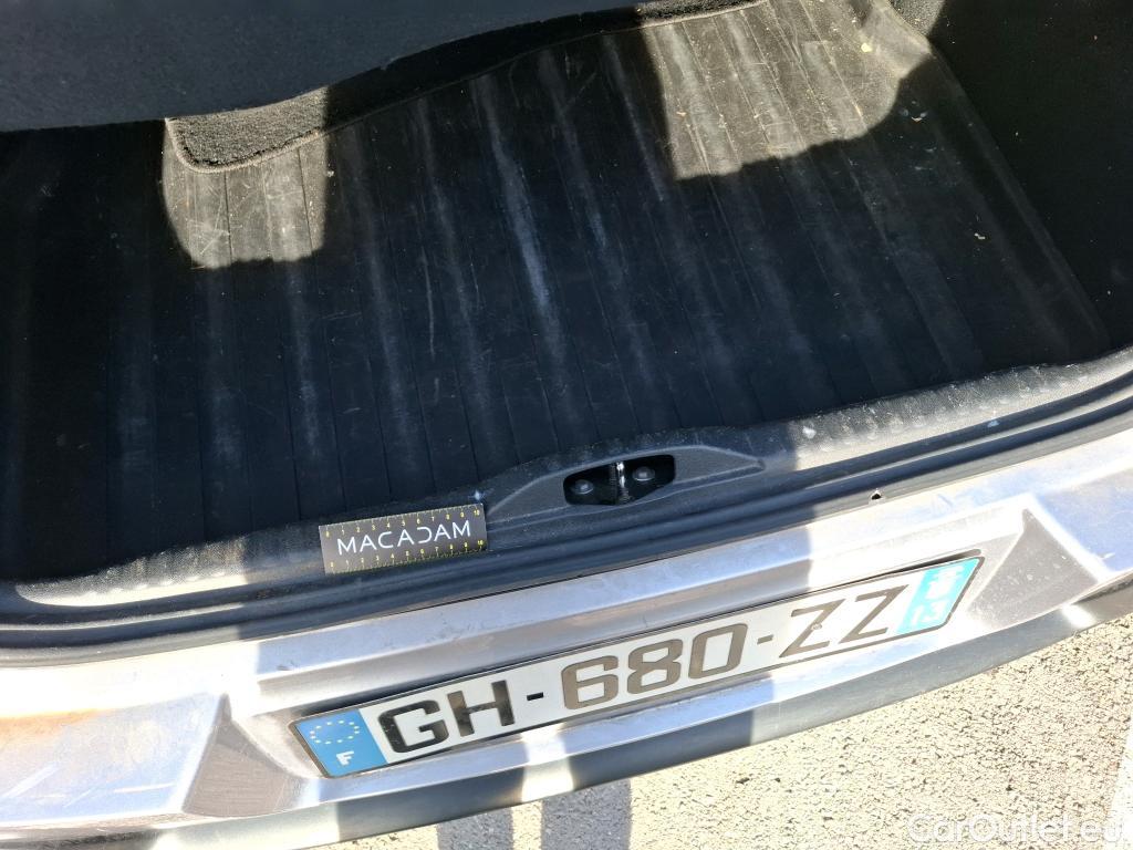  Citroen  C3  Société Feel 1.5 BlueHDI 100CV BVM6 E6d #40