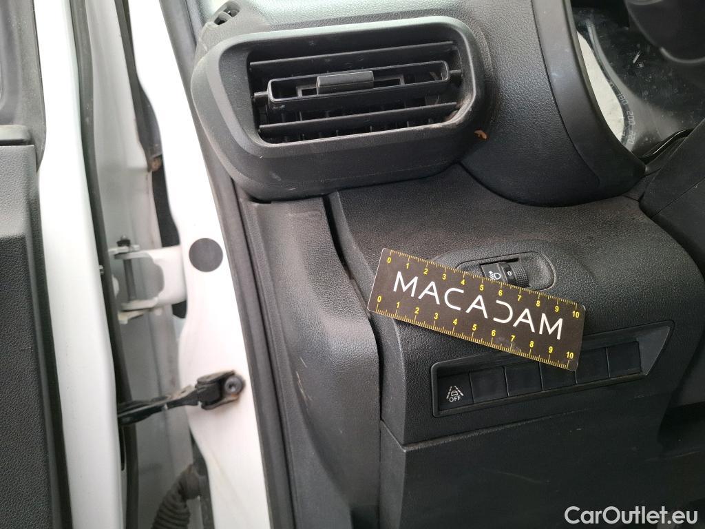  Citroen  Berlingo  Fourgon Driver M 1000 1.5 BlueHDi 100CV BVM5 E6dT #35